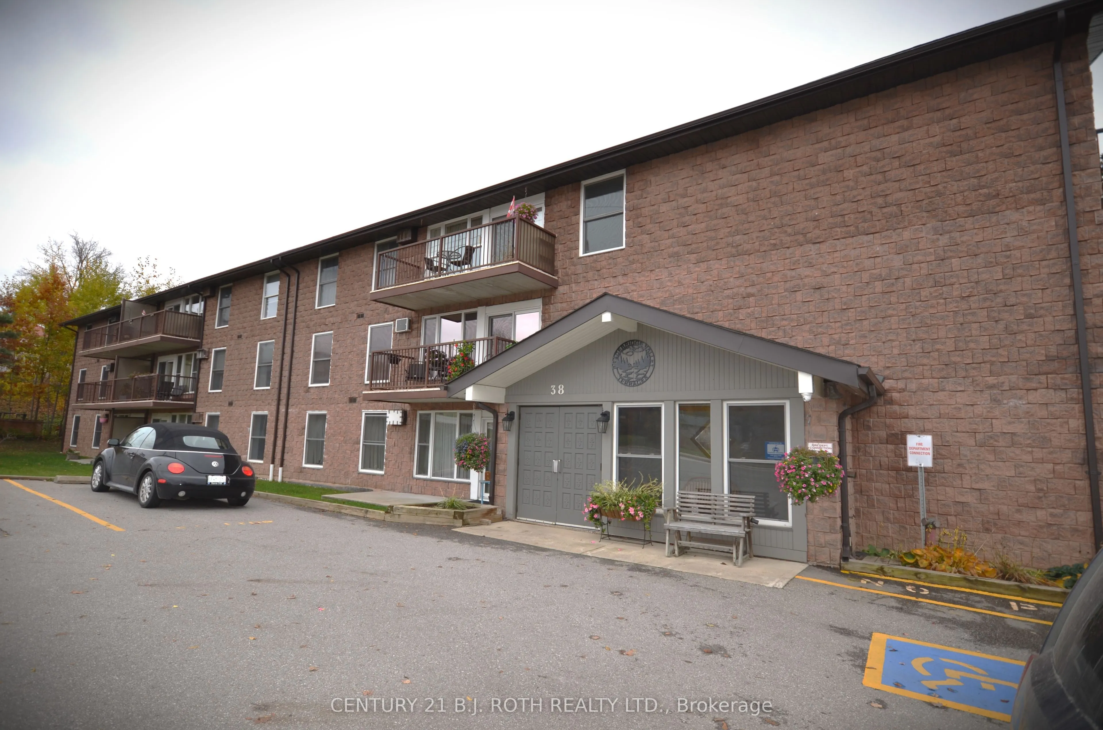 38 MONCK Road, #206