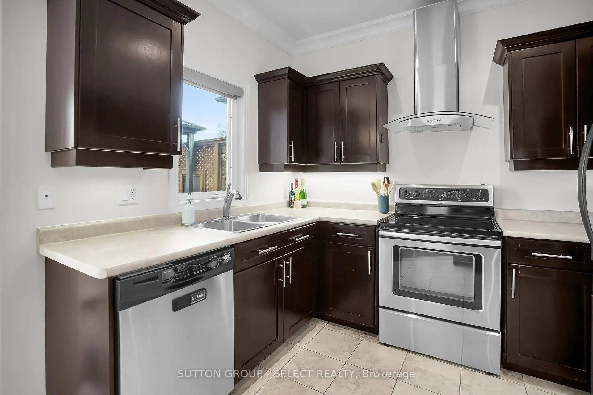 777 Apricot Drive, #43