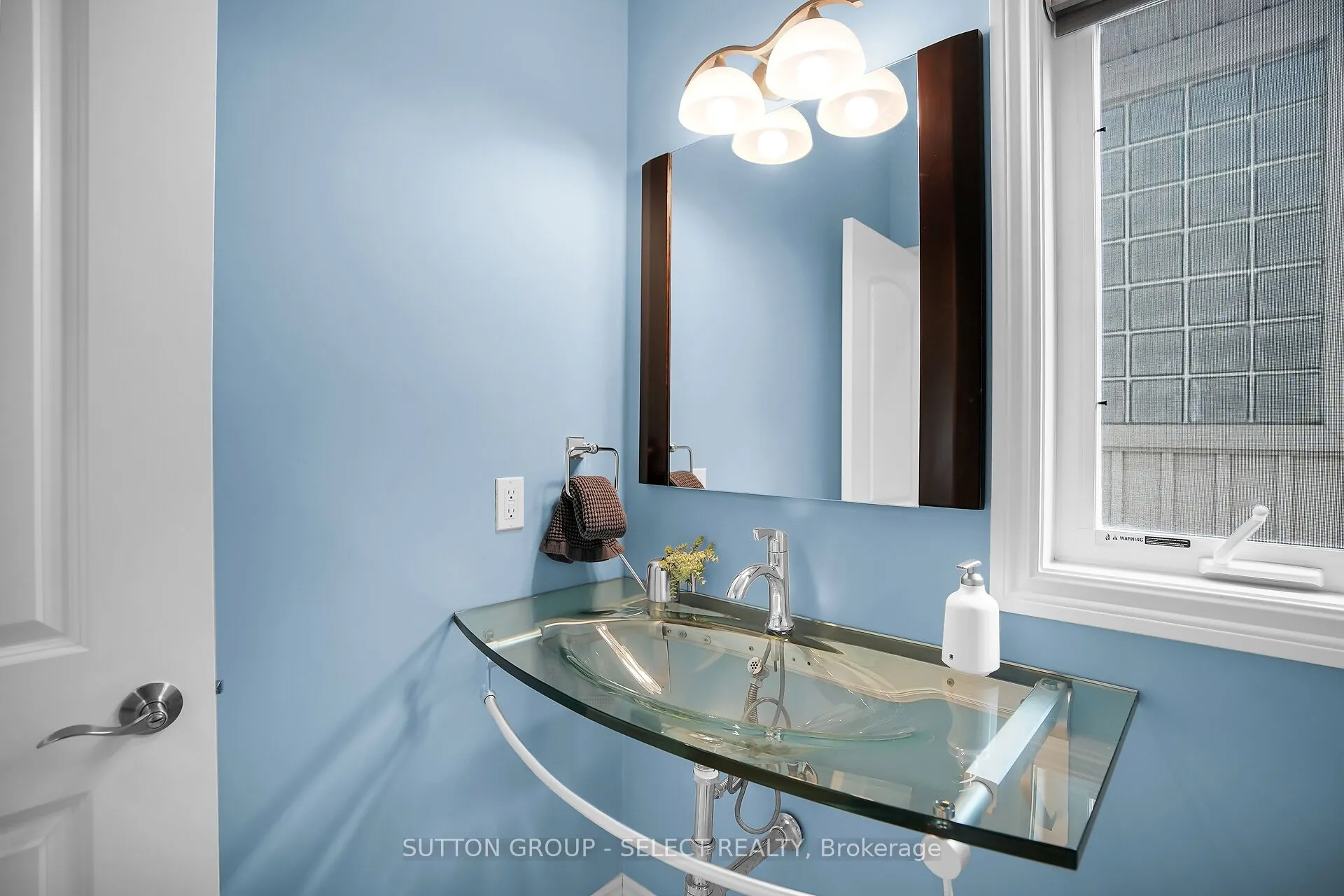 777 Apricot Drive, #43