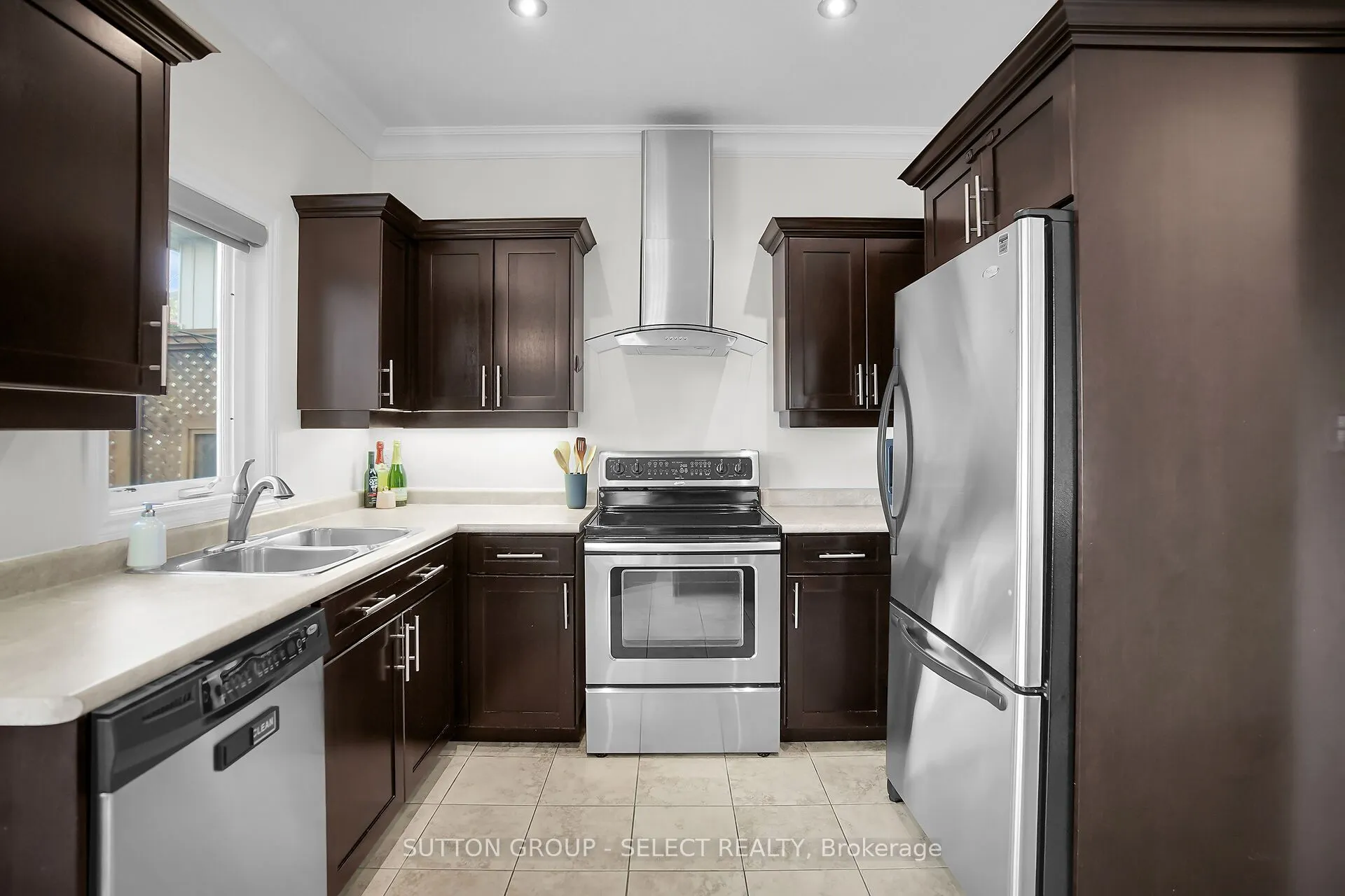 777 Apricot Drive, #43