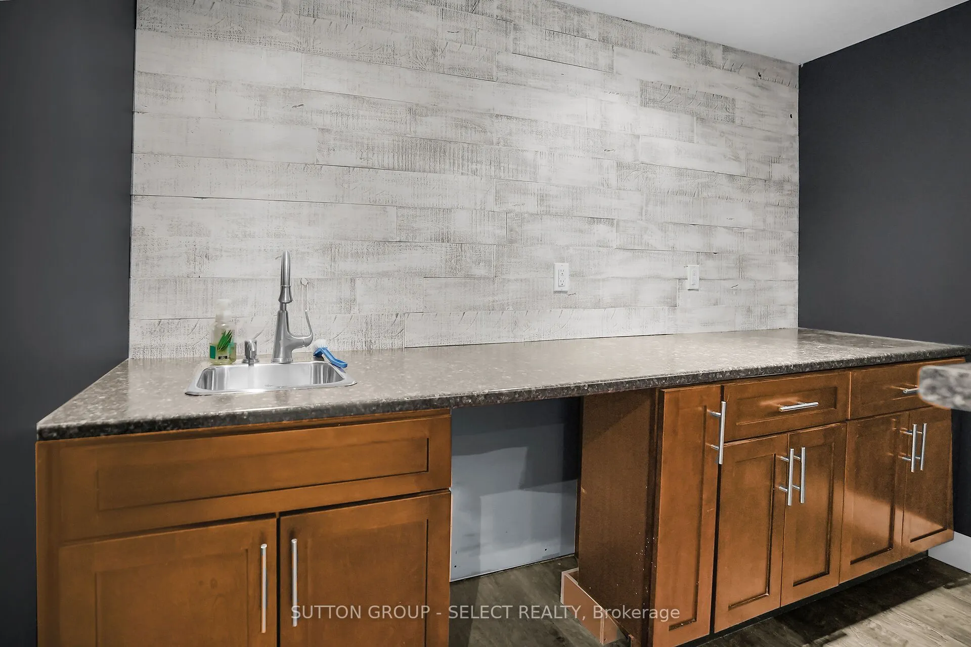 777 Apricot Drive, #43