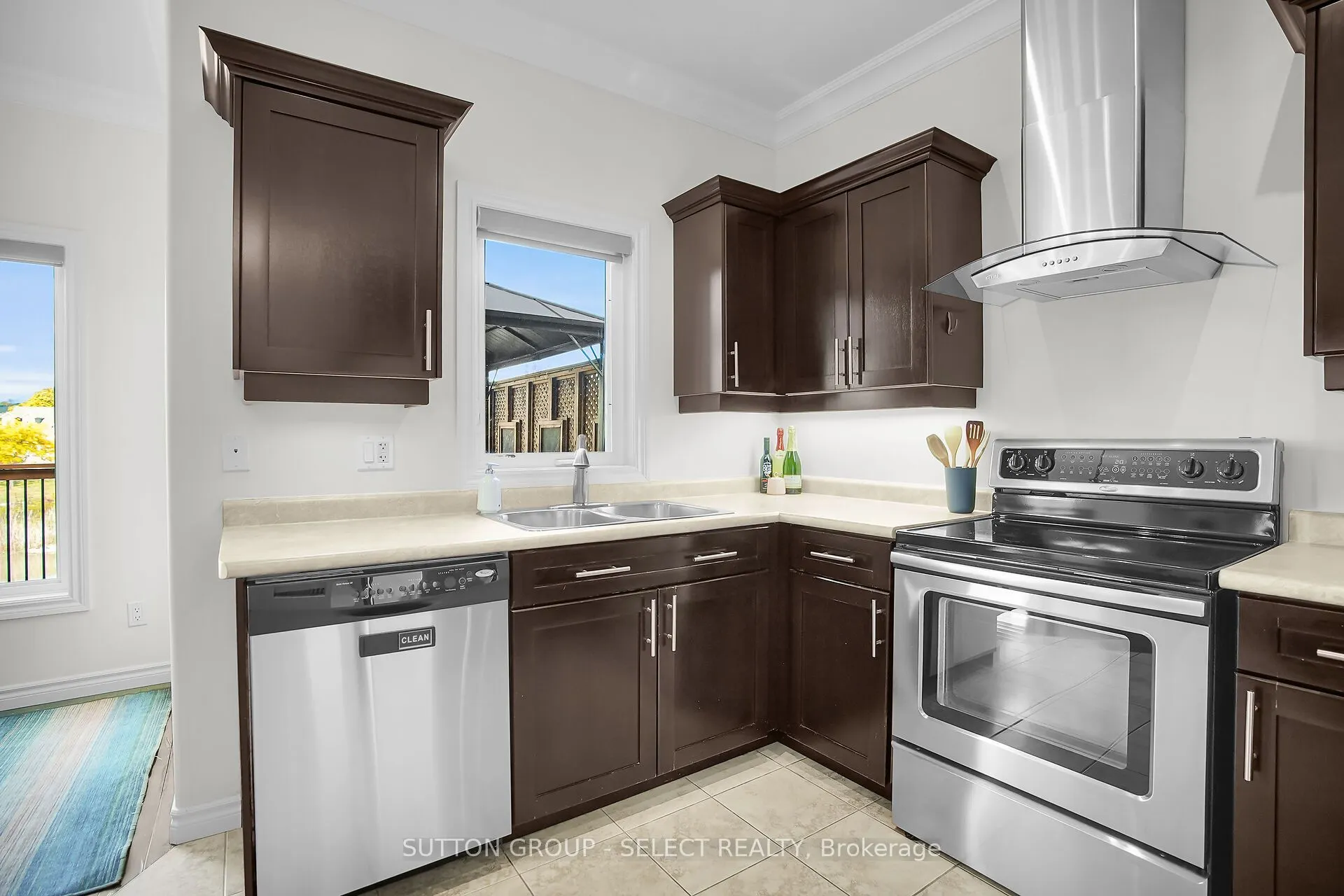 777 Apricot Drive, #43