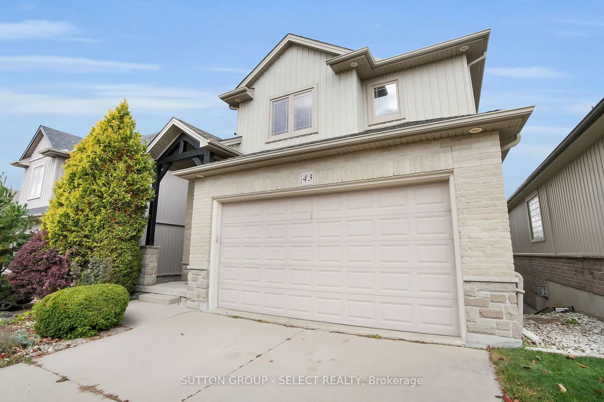 777 Apricot Drive, #43