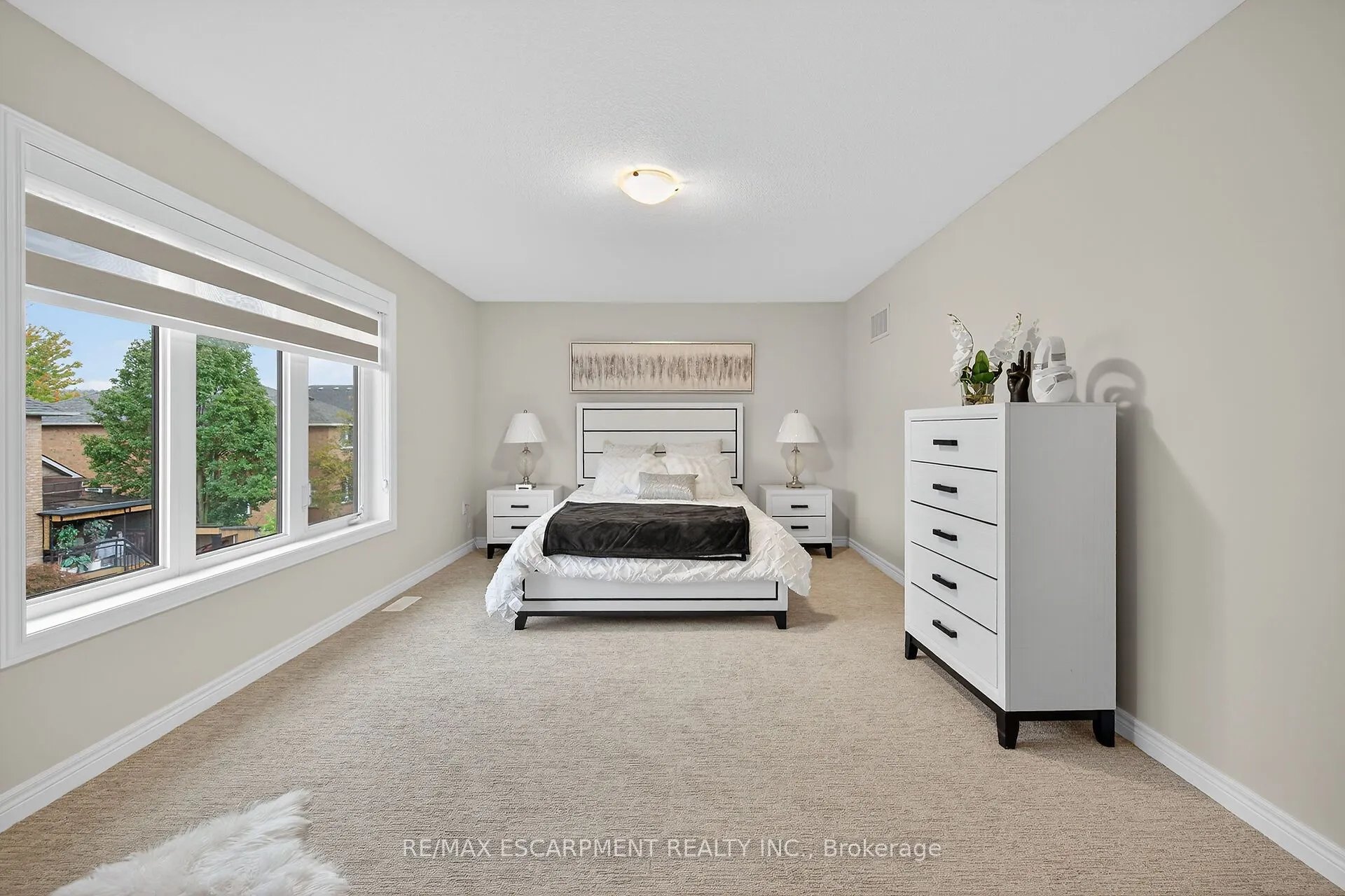 67 Starfire Crescent