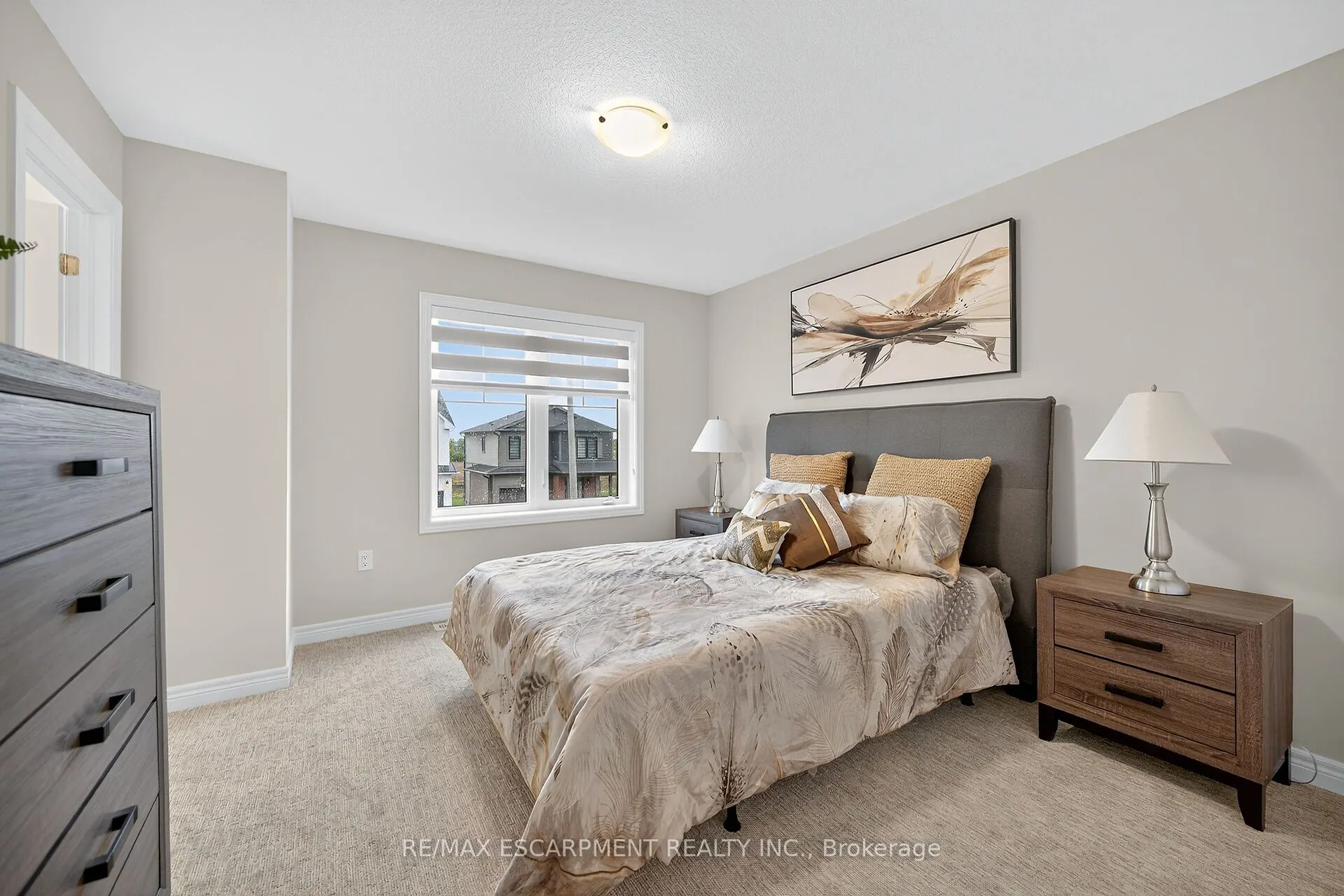 67 Starfire Crescent