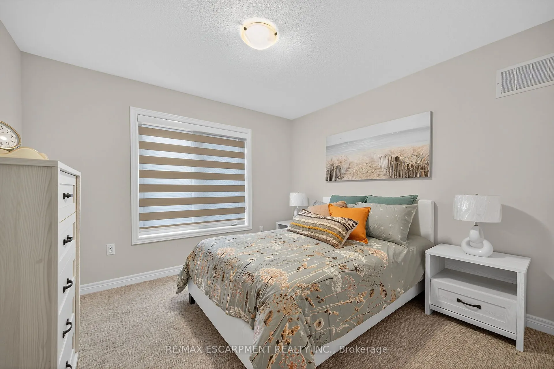 67 Starfire Crescent