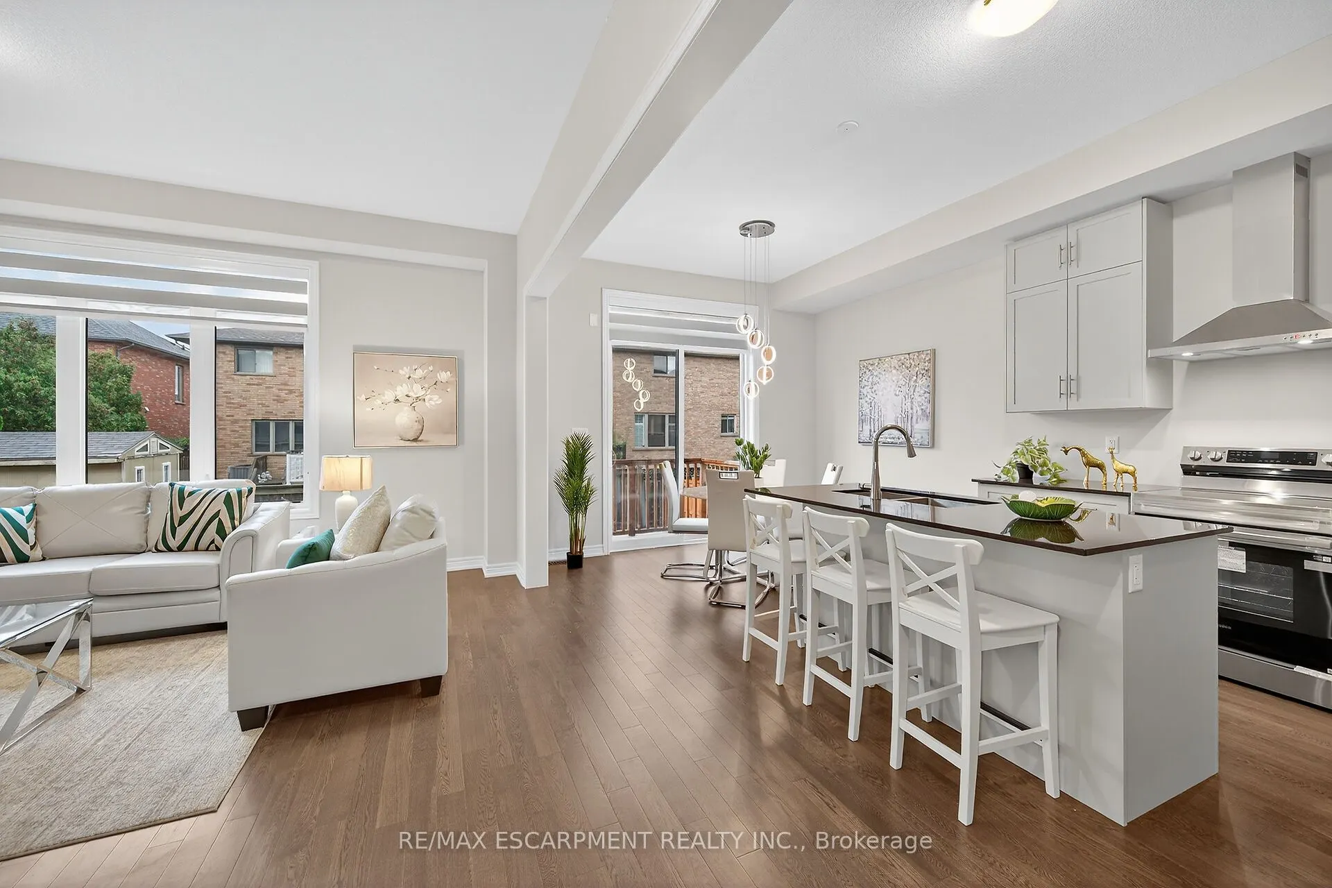 67 Starfire Crescent