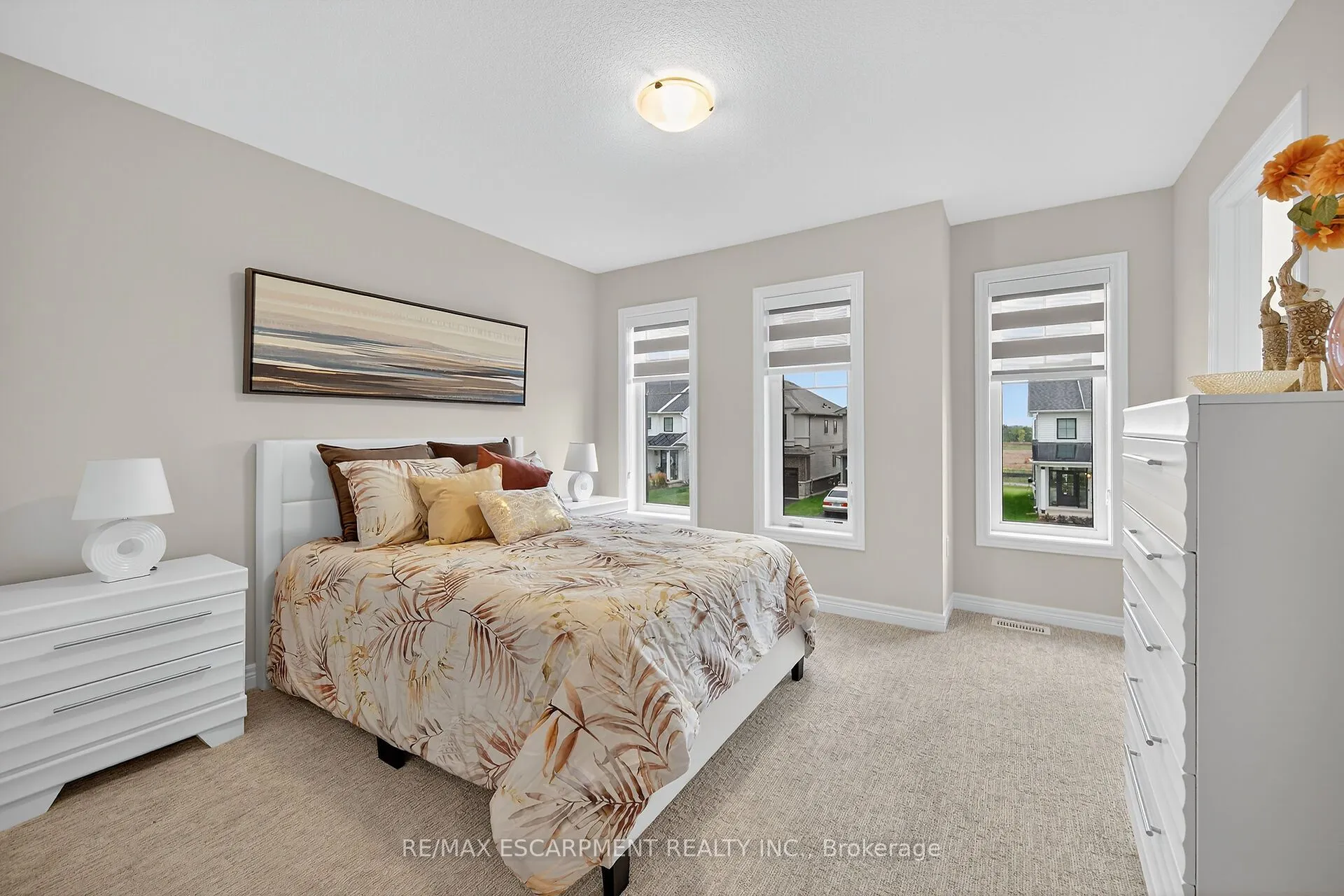 67 Starfire Crescent