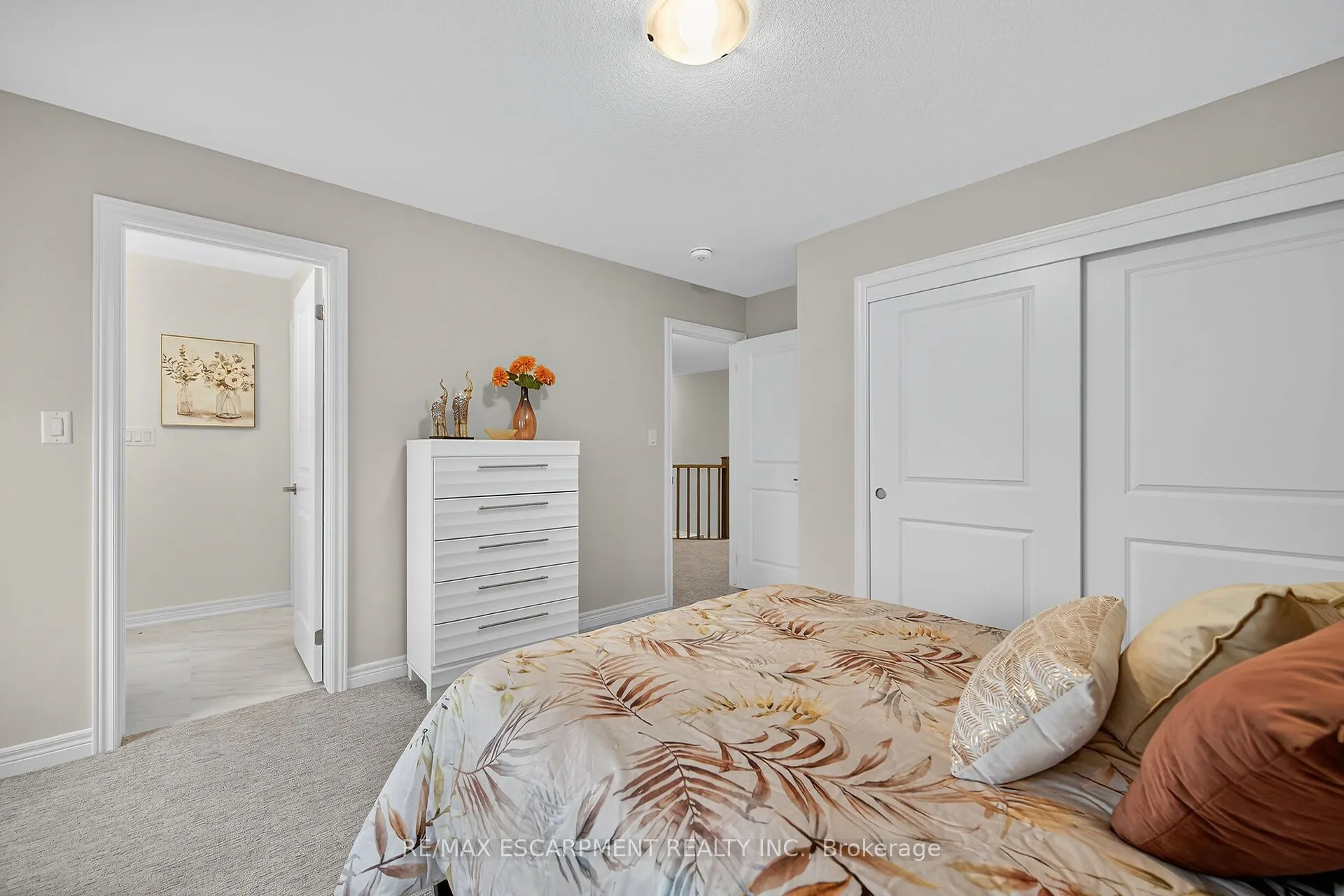 67 Starfire Crescent