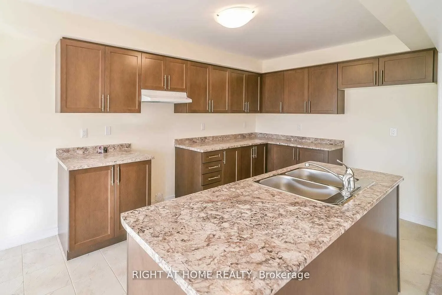 755 Linden Drive, #38