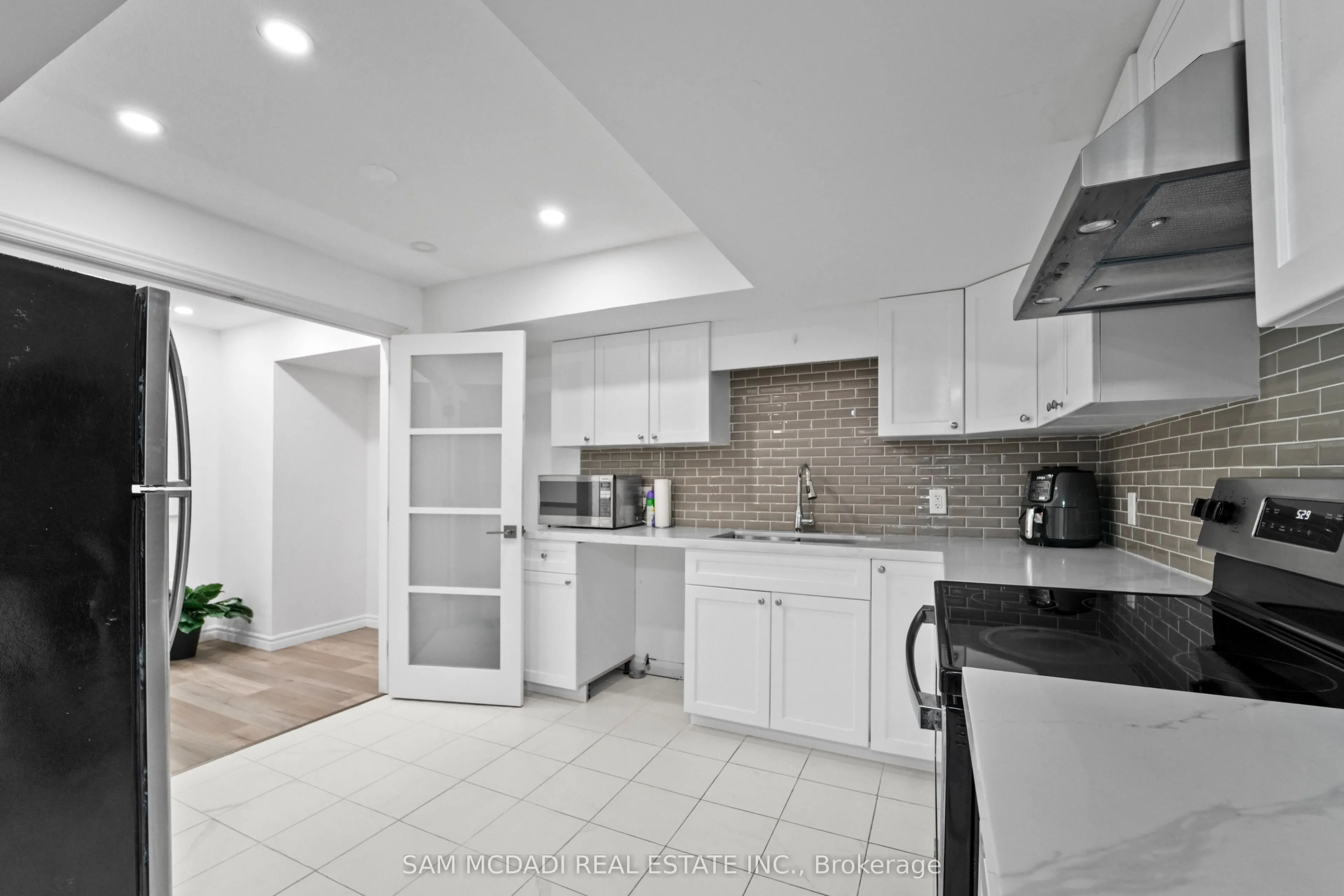 4008 Highland Park Drive