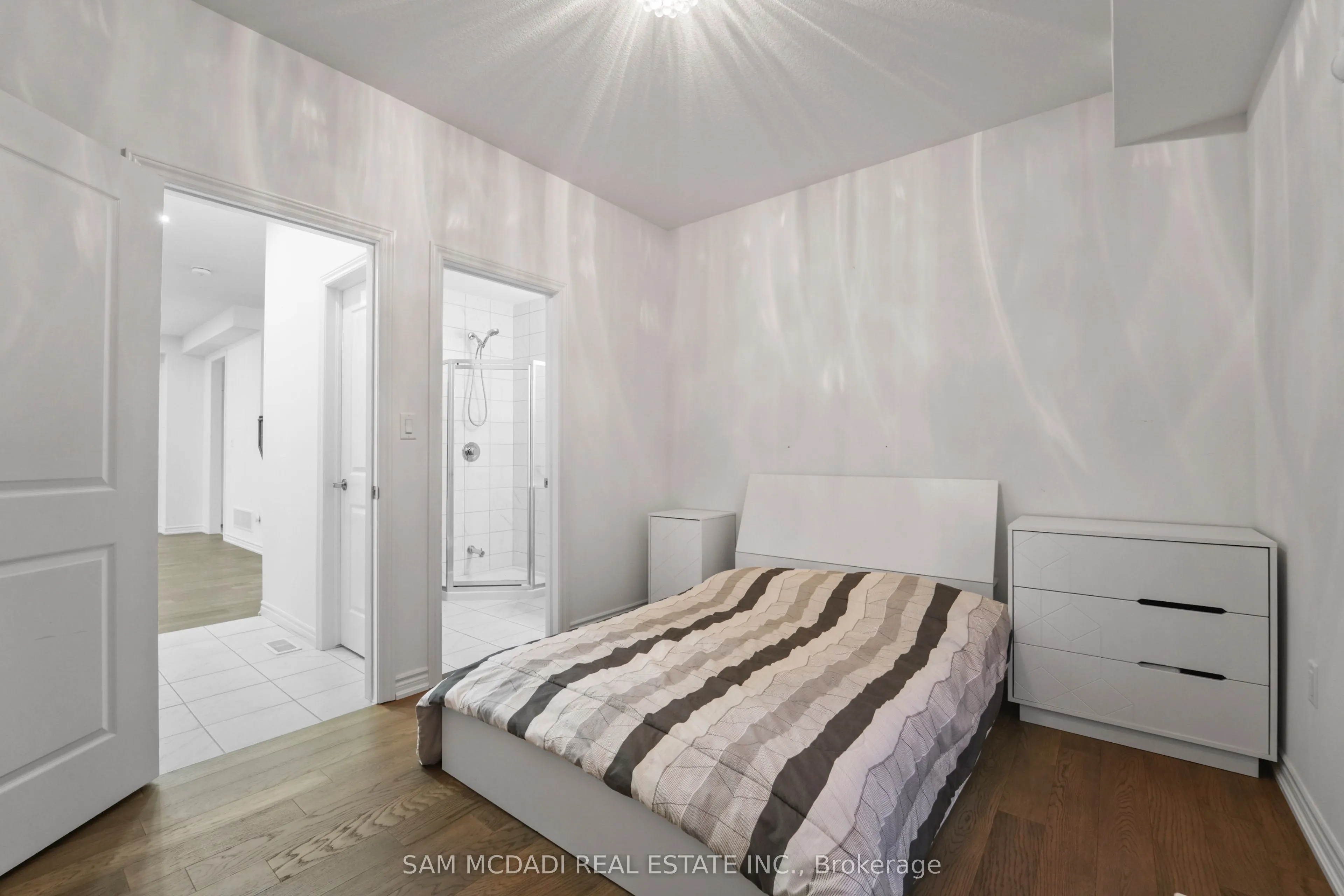 4008 Highland Park Drive