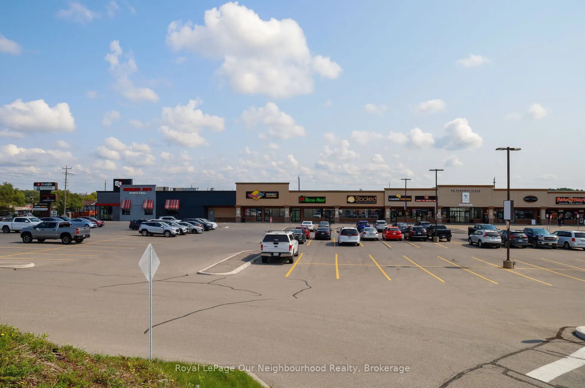 1135 Lansdowne Street W, #244