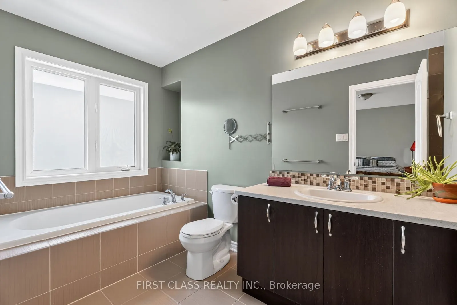 308 Autumnfield Street