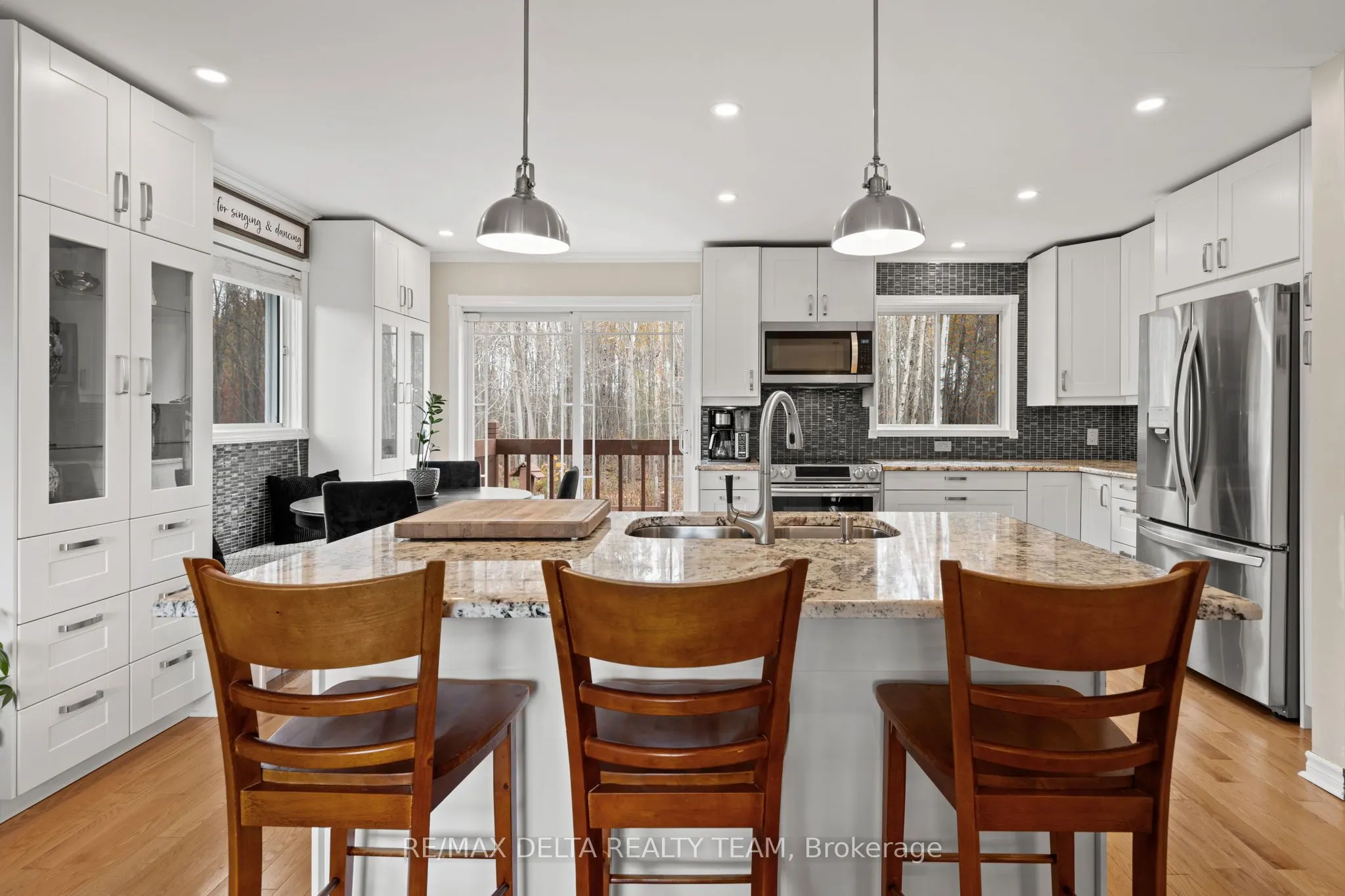 1099 Des Erables Court