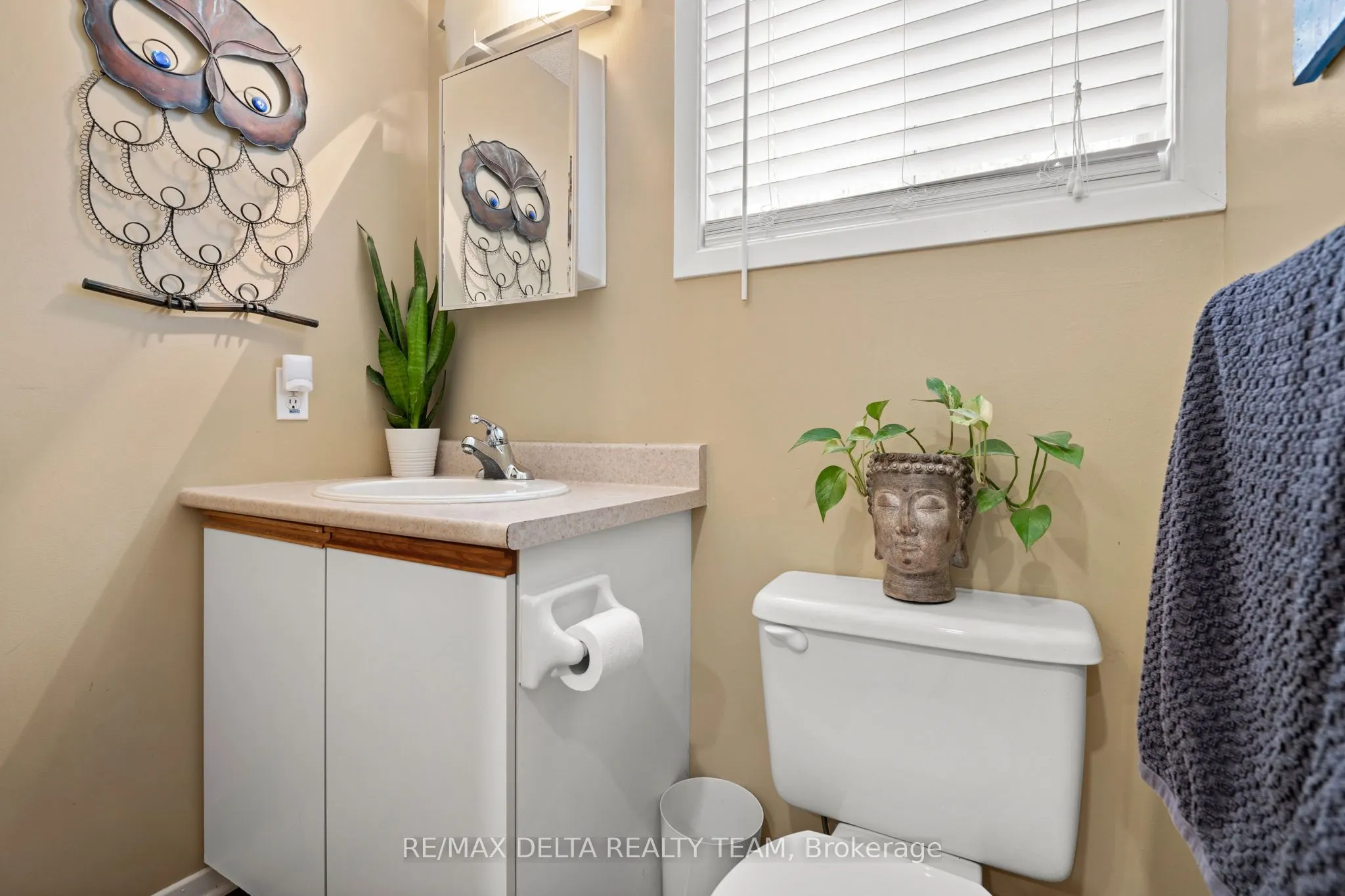 1099 Des Erables Court