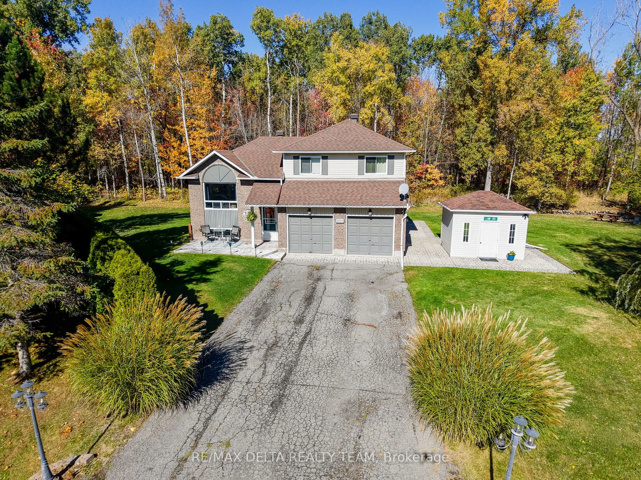 1099 Des Erables Court