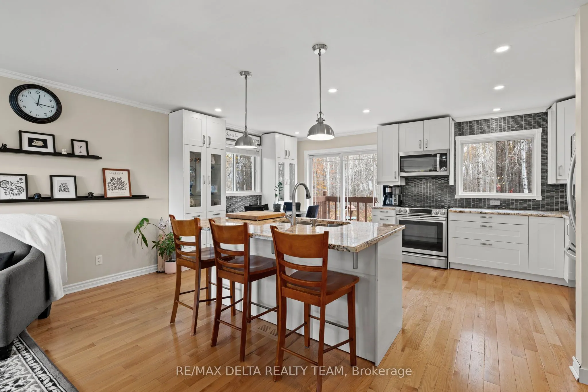 1099 Des Erables Court