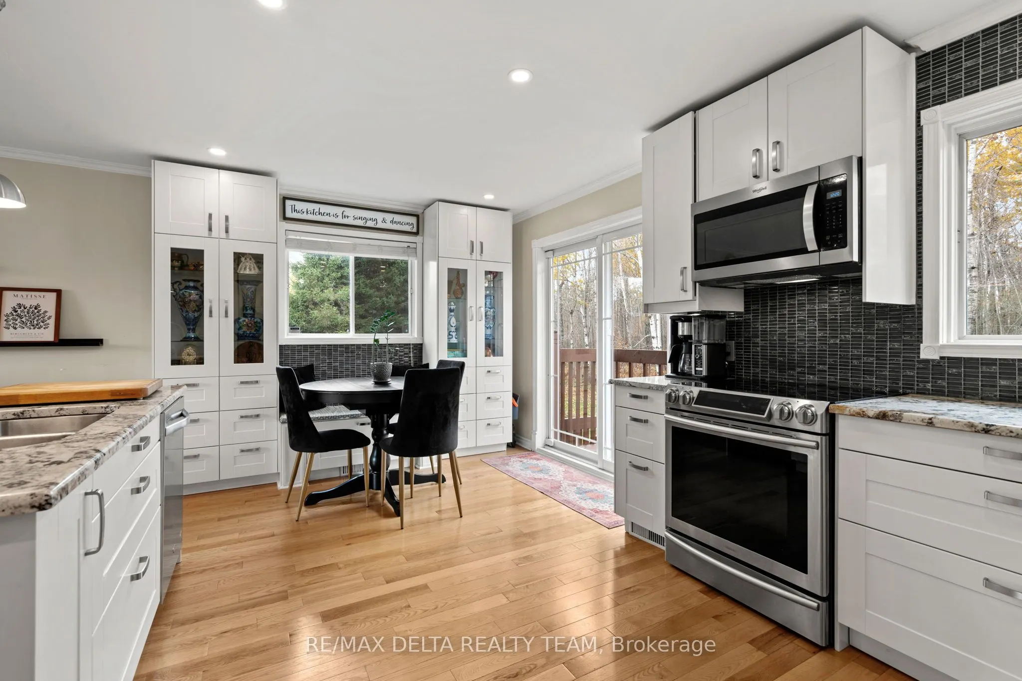 1099 Des Erables Court