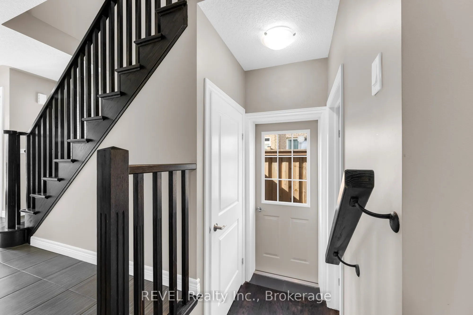 102 Cittadella Boulevard