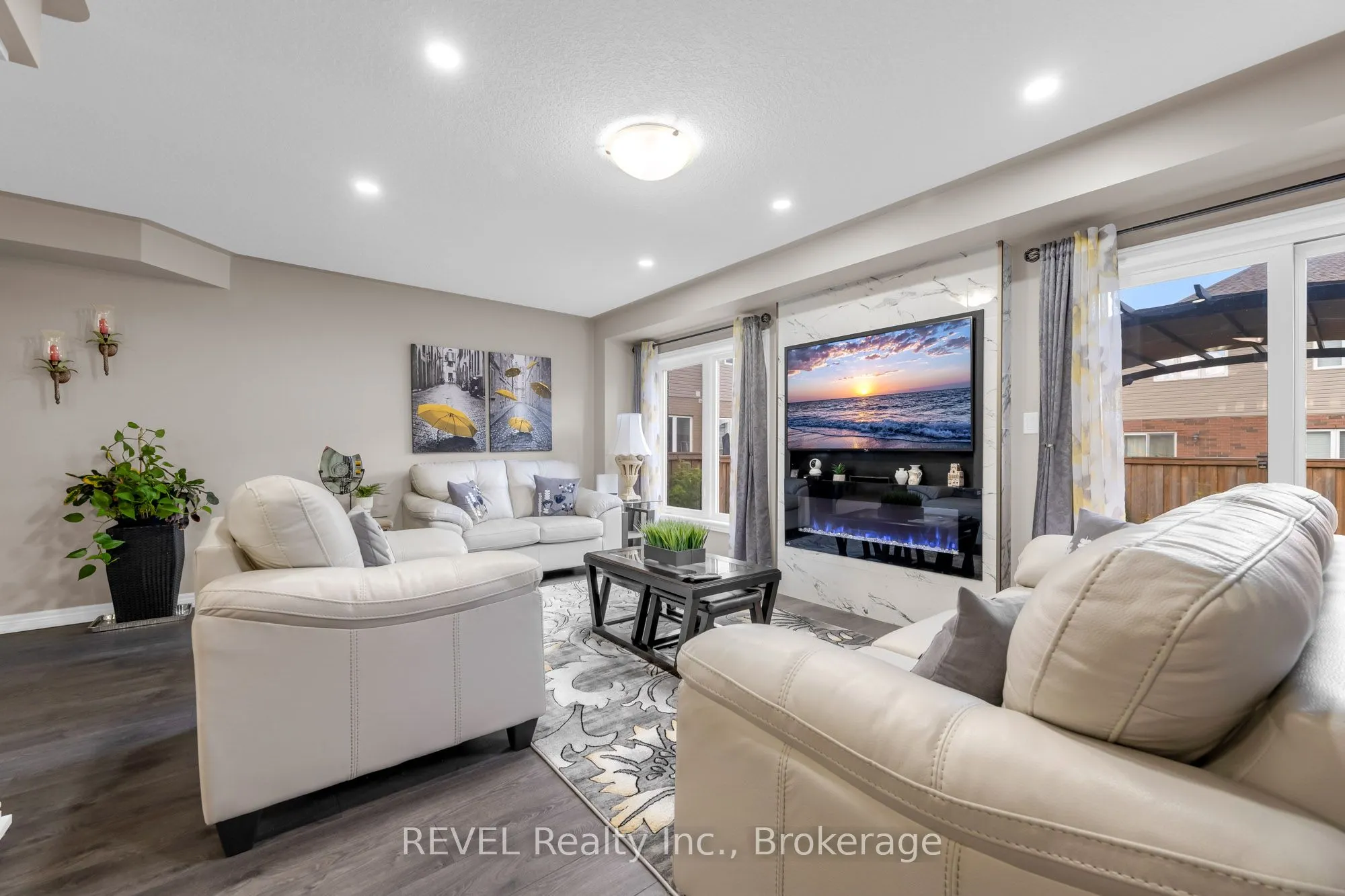 102 Cittadella Boulevard