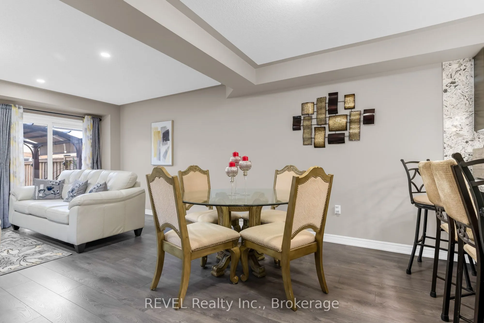 102 Cittadella Boulevard