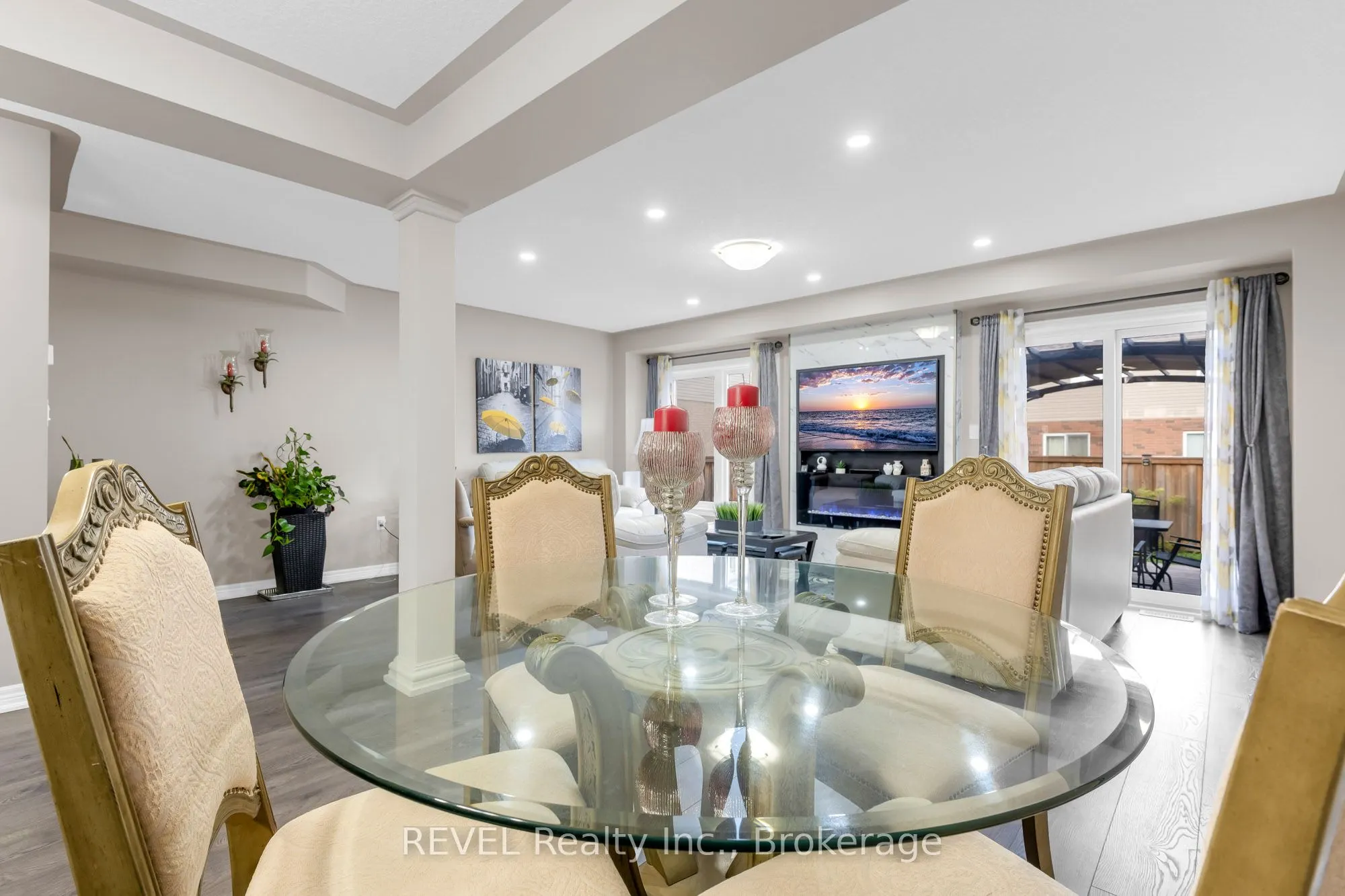 102 Cittadella Boulevard