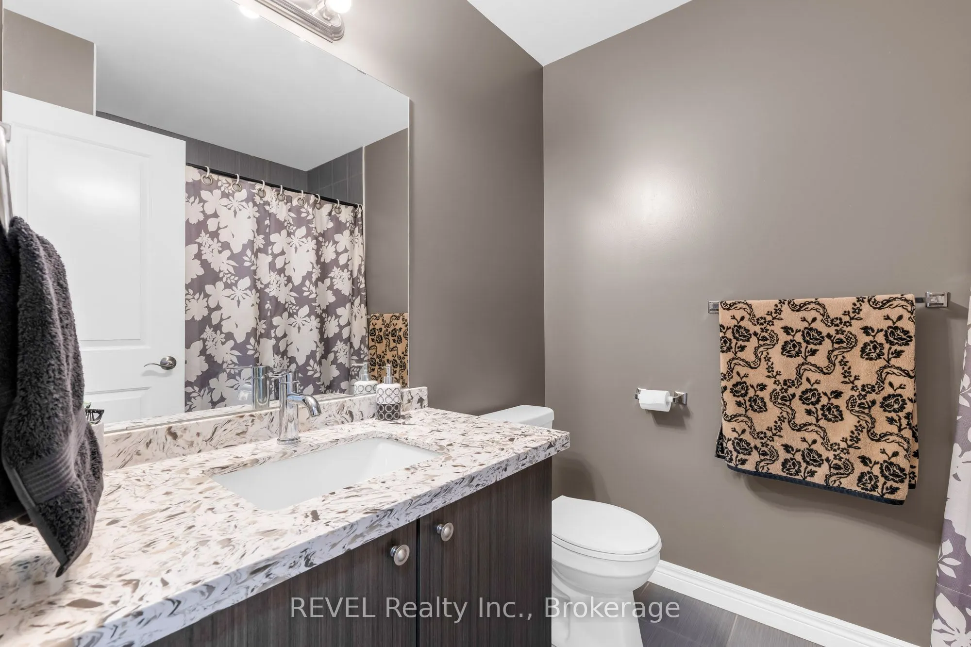 102 Cittadella Boulevard