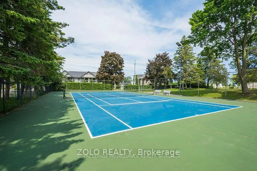 2 South Front Street, #402