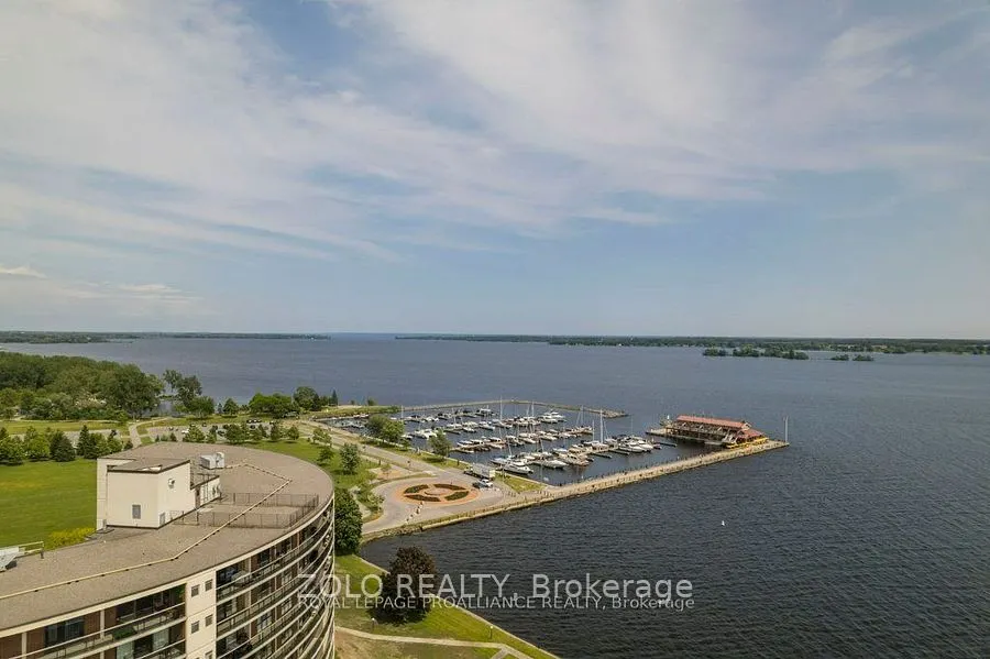 2 South Front Street, #402