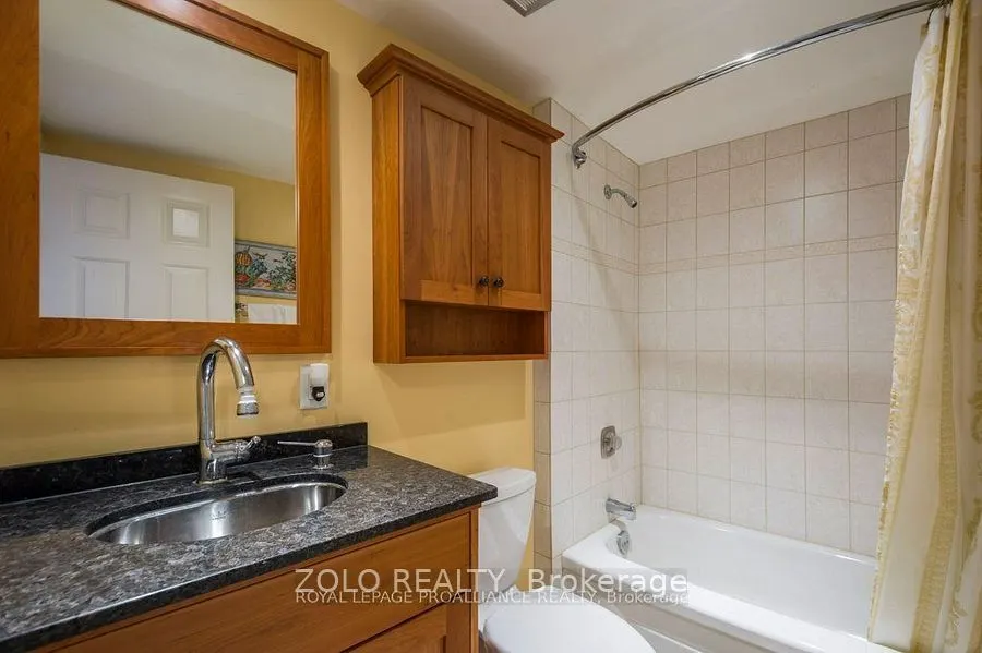 2 South Front Street, #402