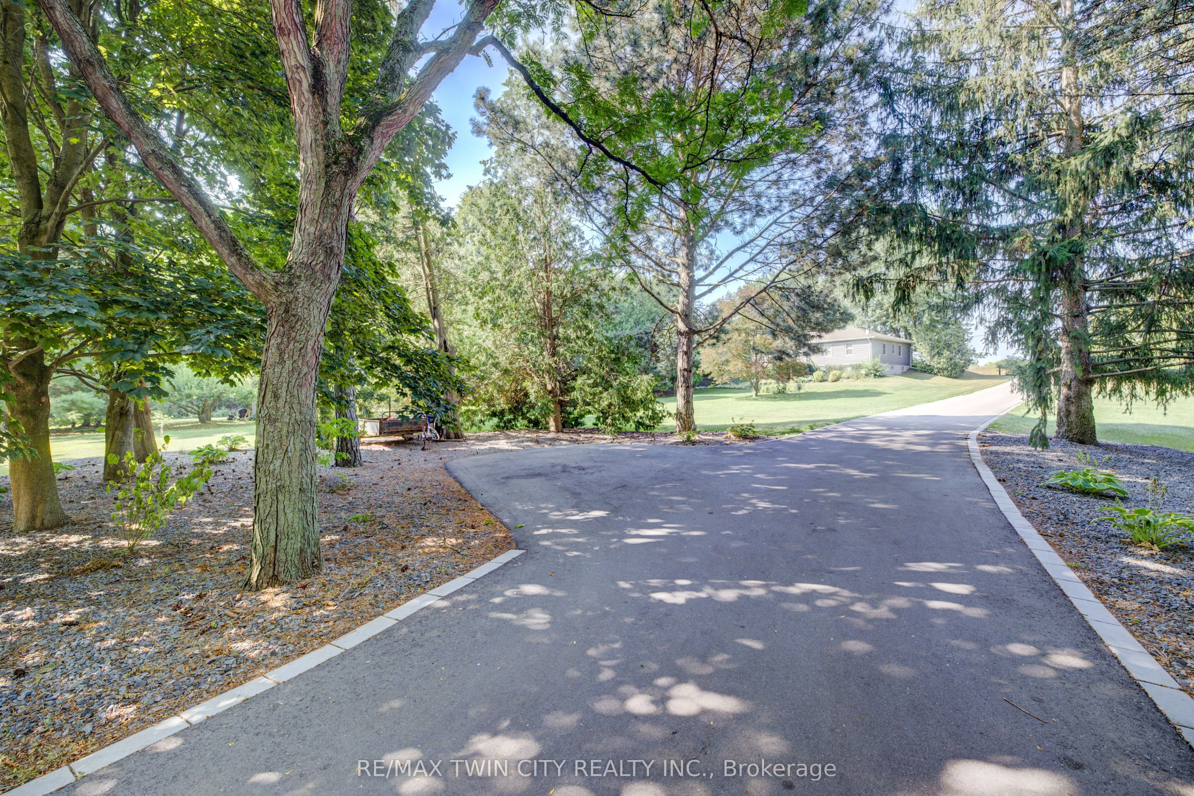 2080 Beaverdale Road