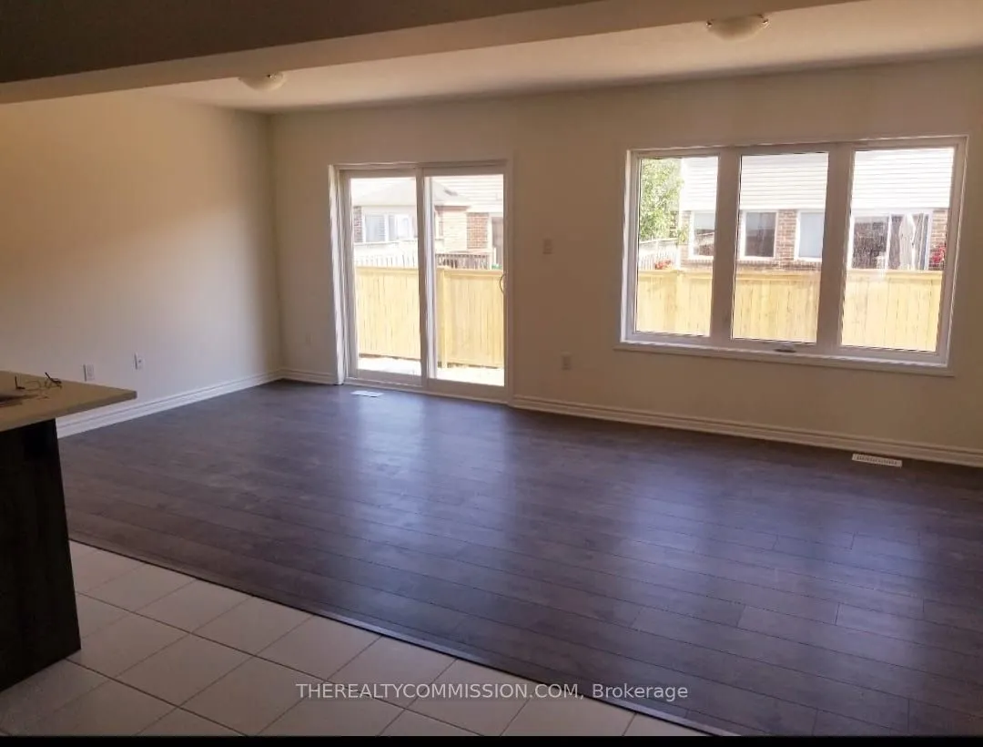 455 Guelph Avenue, #13