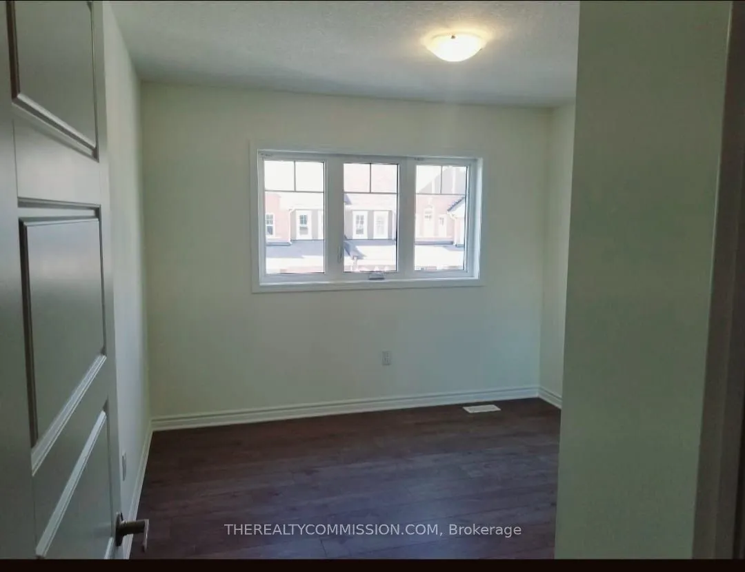 455 Guelph Avenue, #13