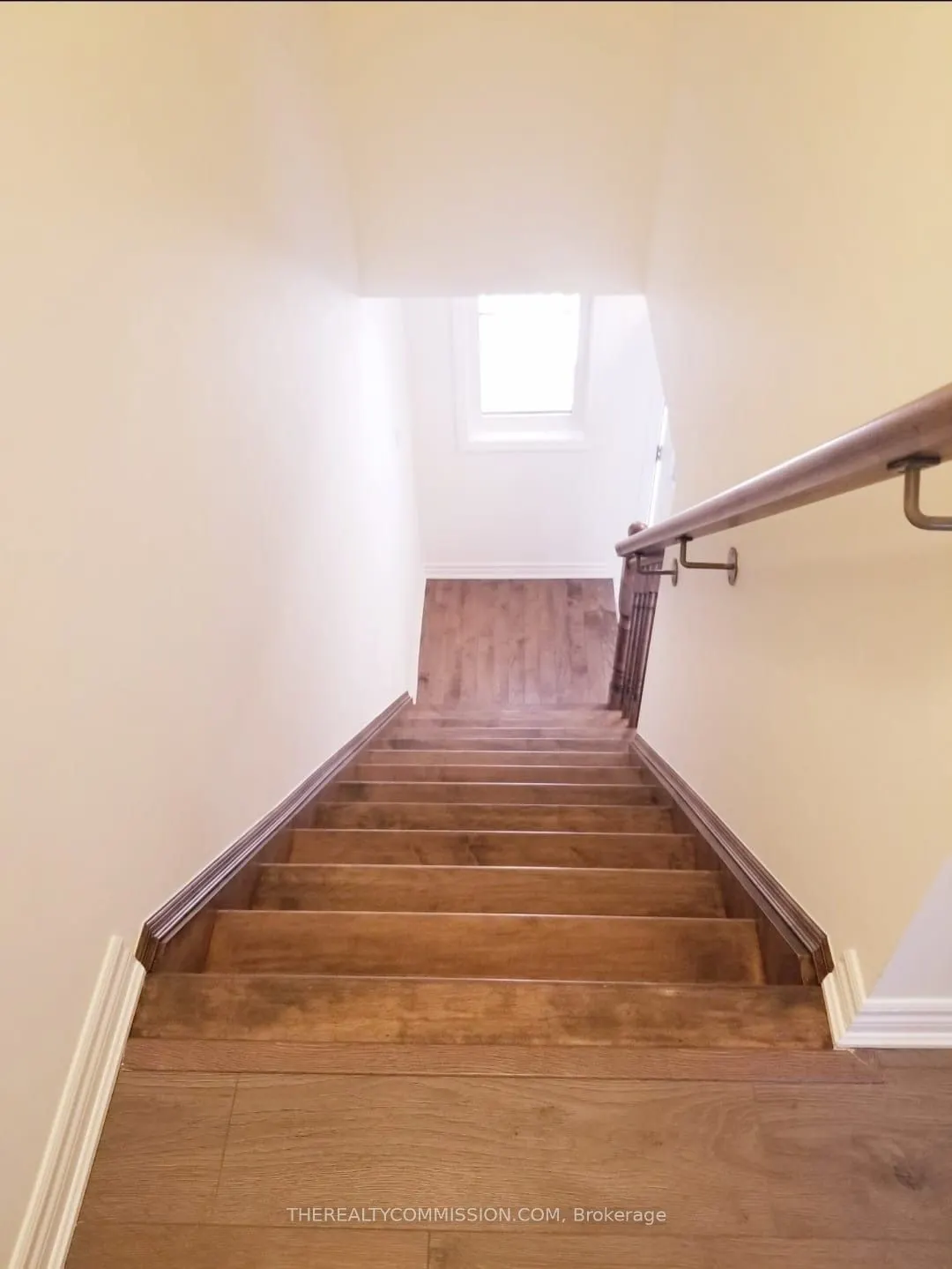 455 Guelph Avenue, #13