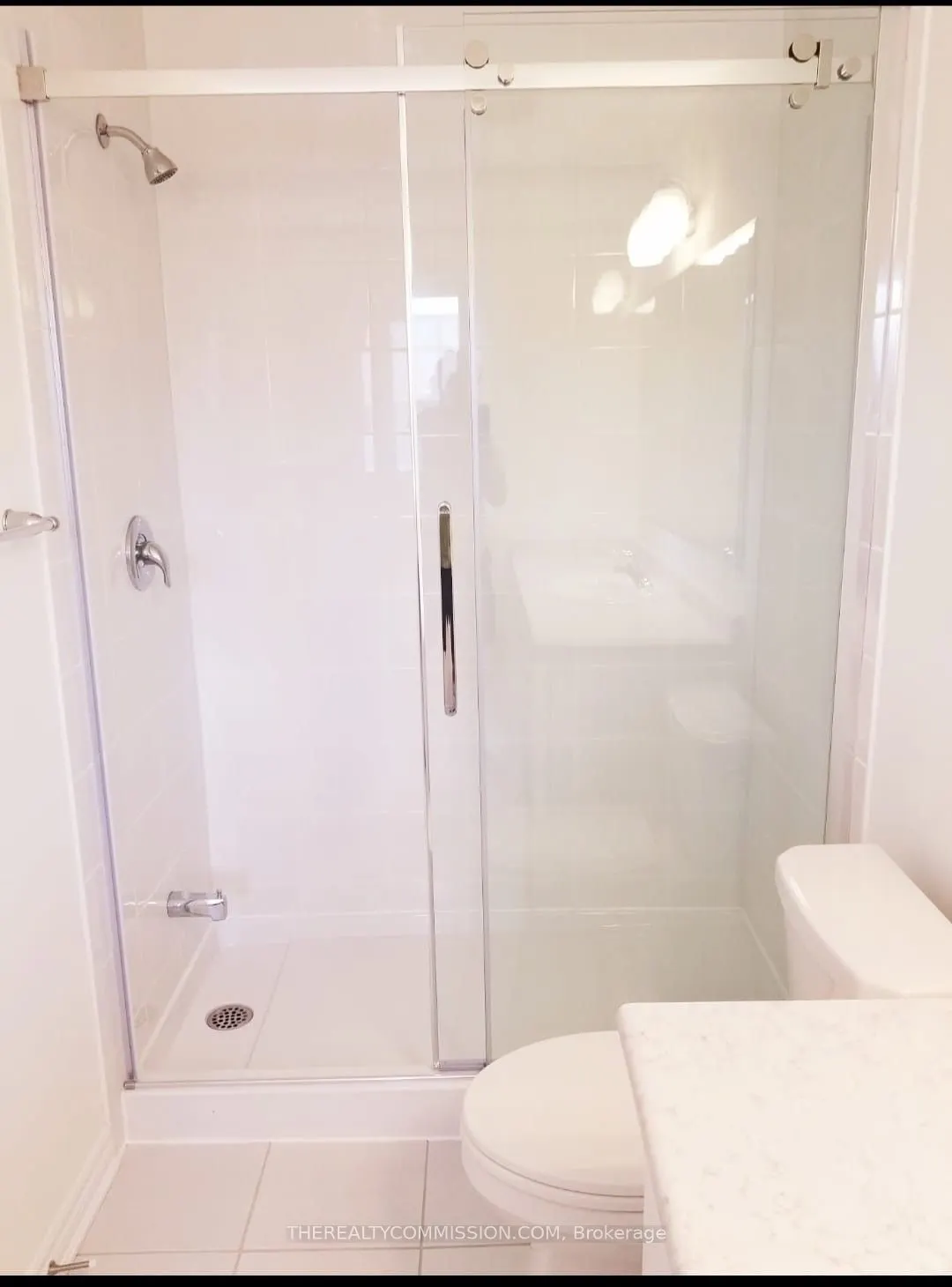 455 Guelph Avenue, #13