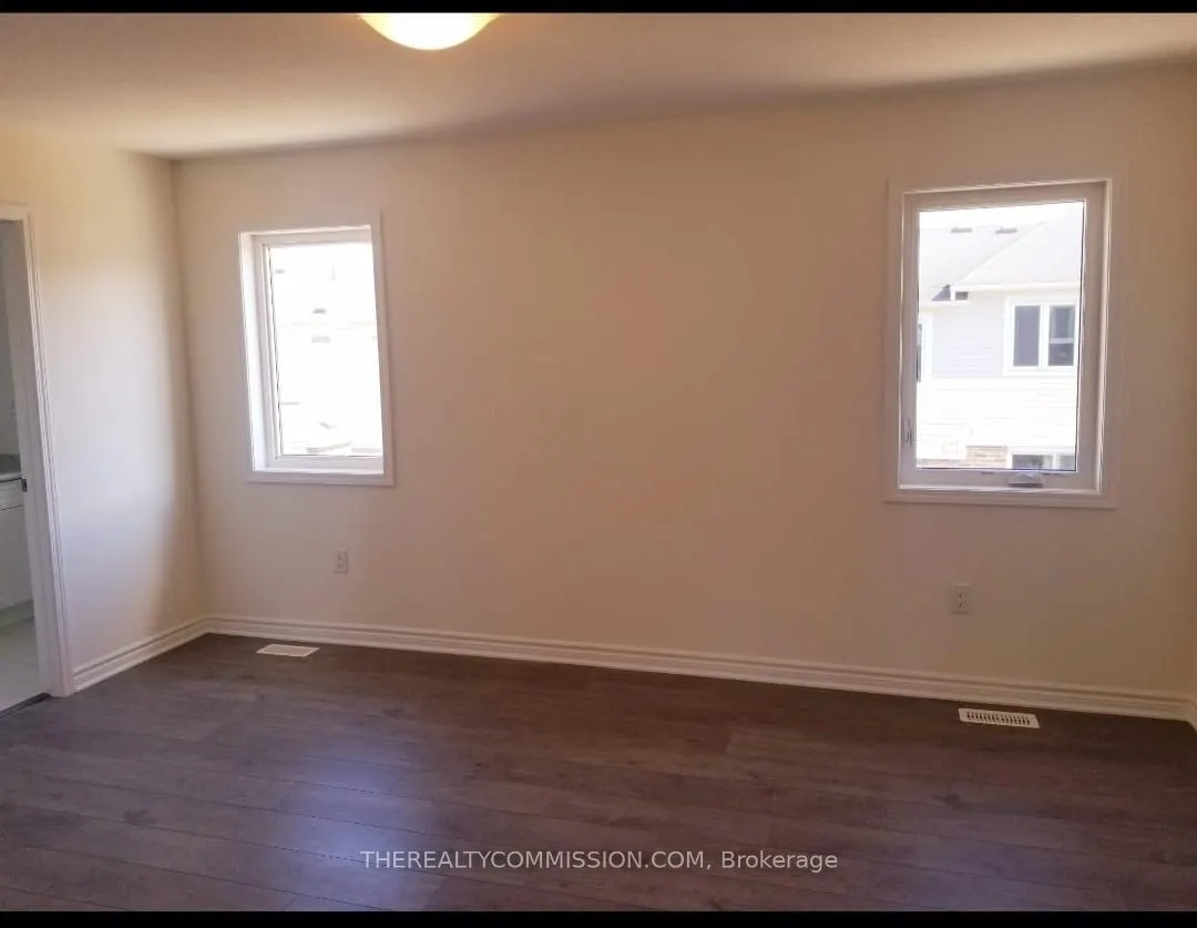 455 Guelph Avenue, #13