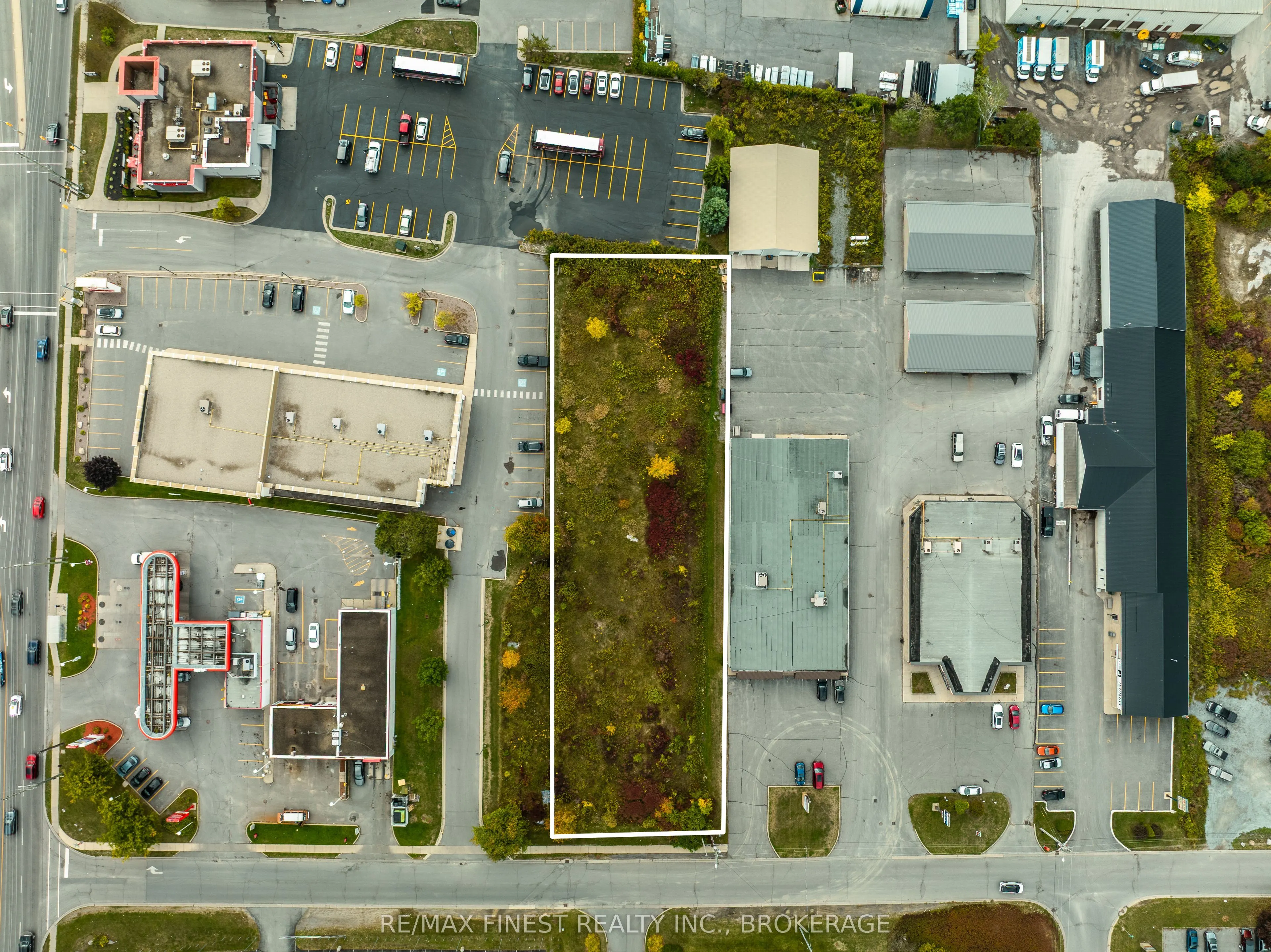 635 ARLINGTON PARK Place