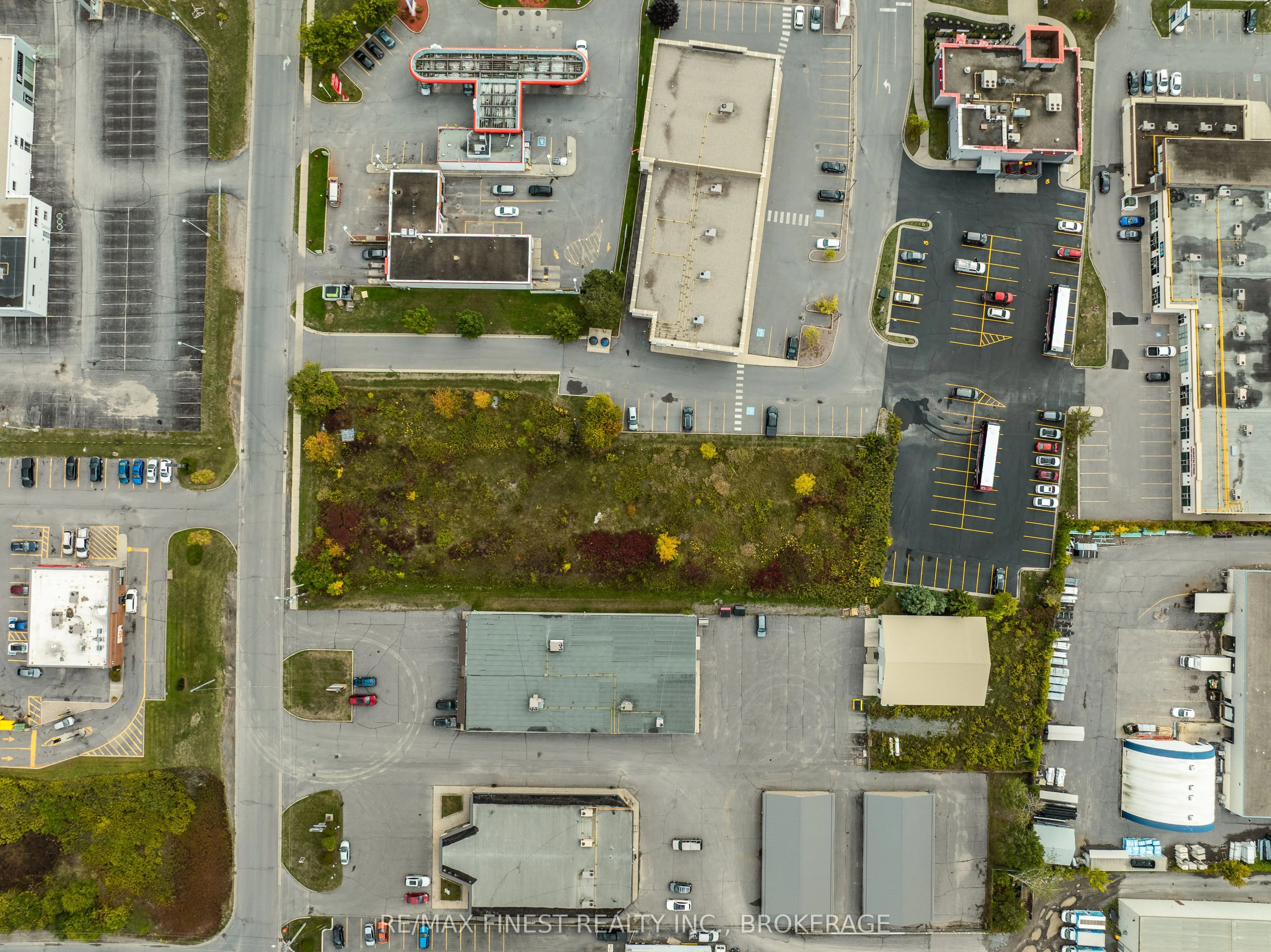 635 ARLINGTON PARK Place