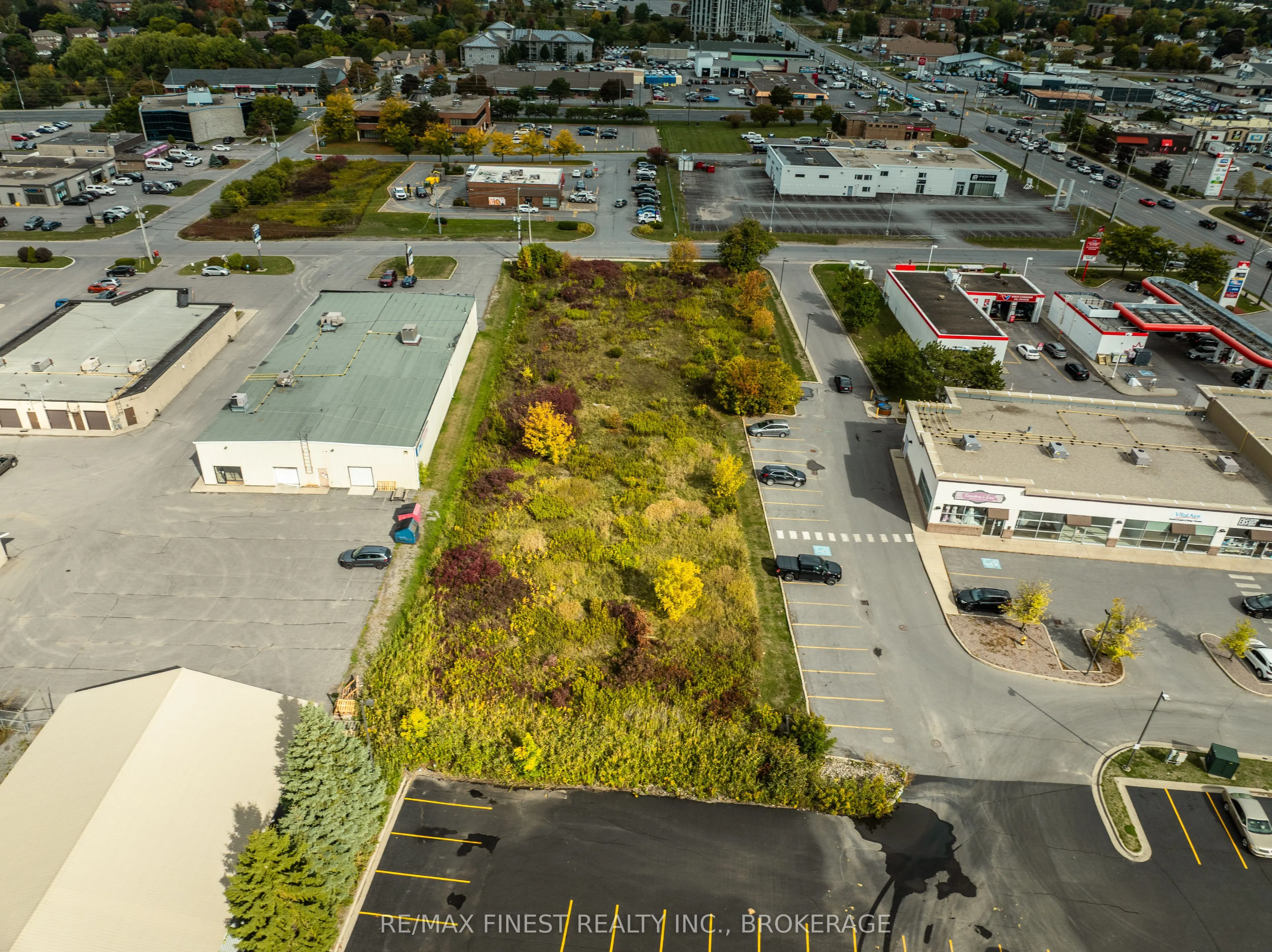 635 ARLINGTON PARK Place