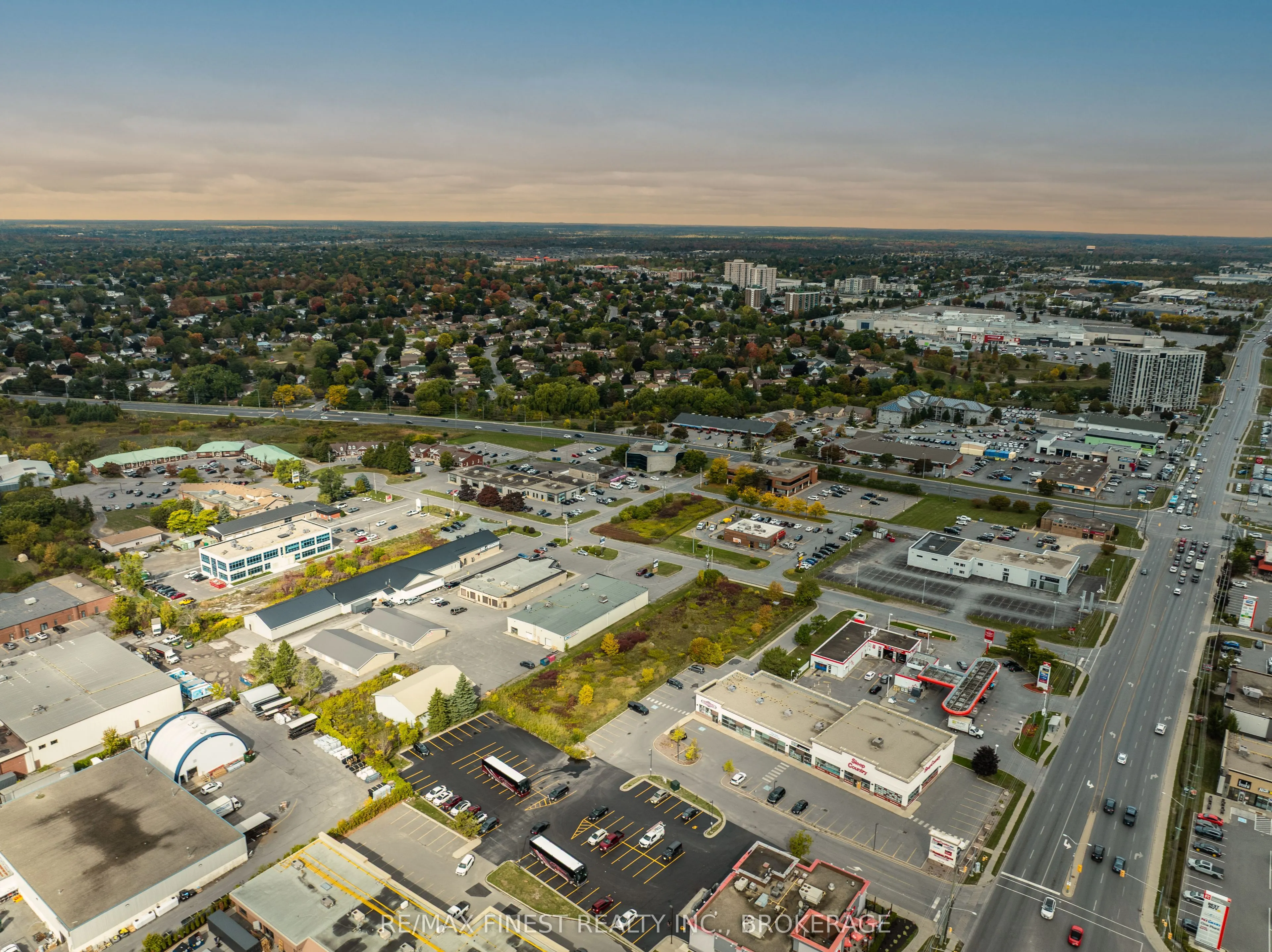 635 ARLINGTON PARK Place