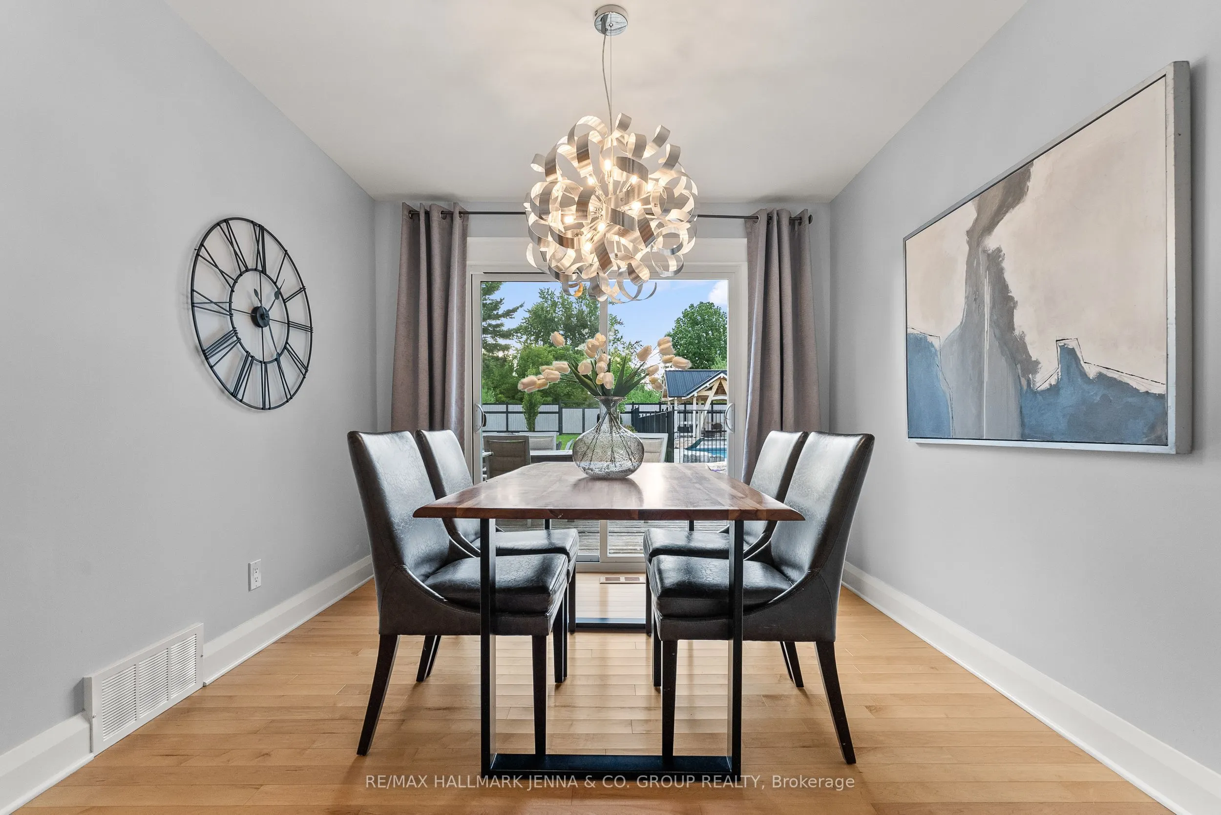 6577 Michelangelo Court