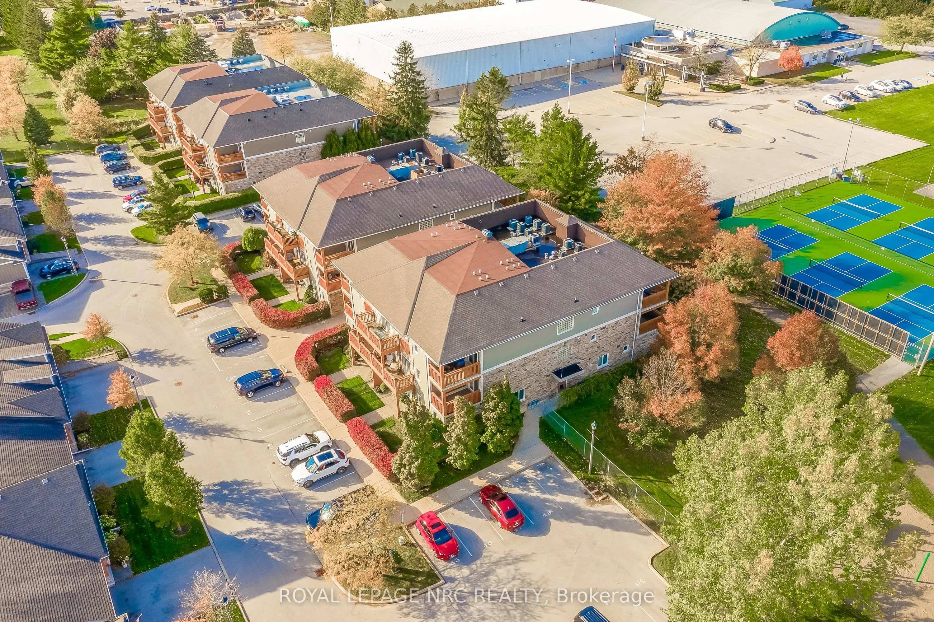 678 Line 2 Road, #202