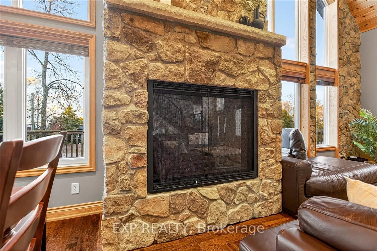 192 Sunset Boulevard