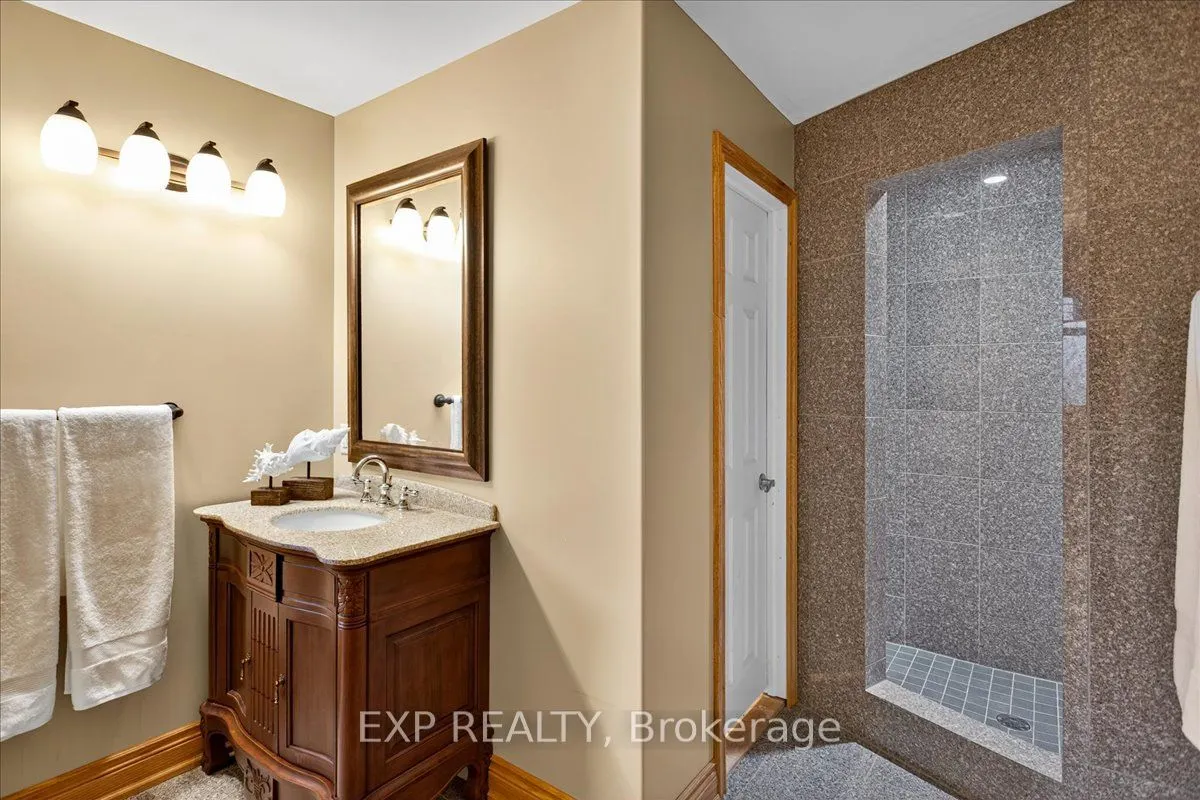 192 Sunset Boulevard