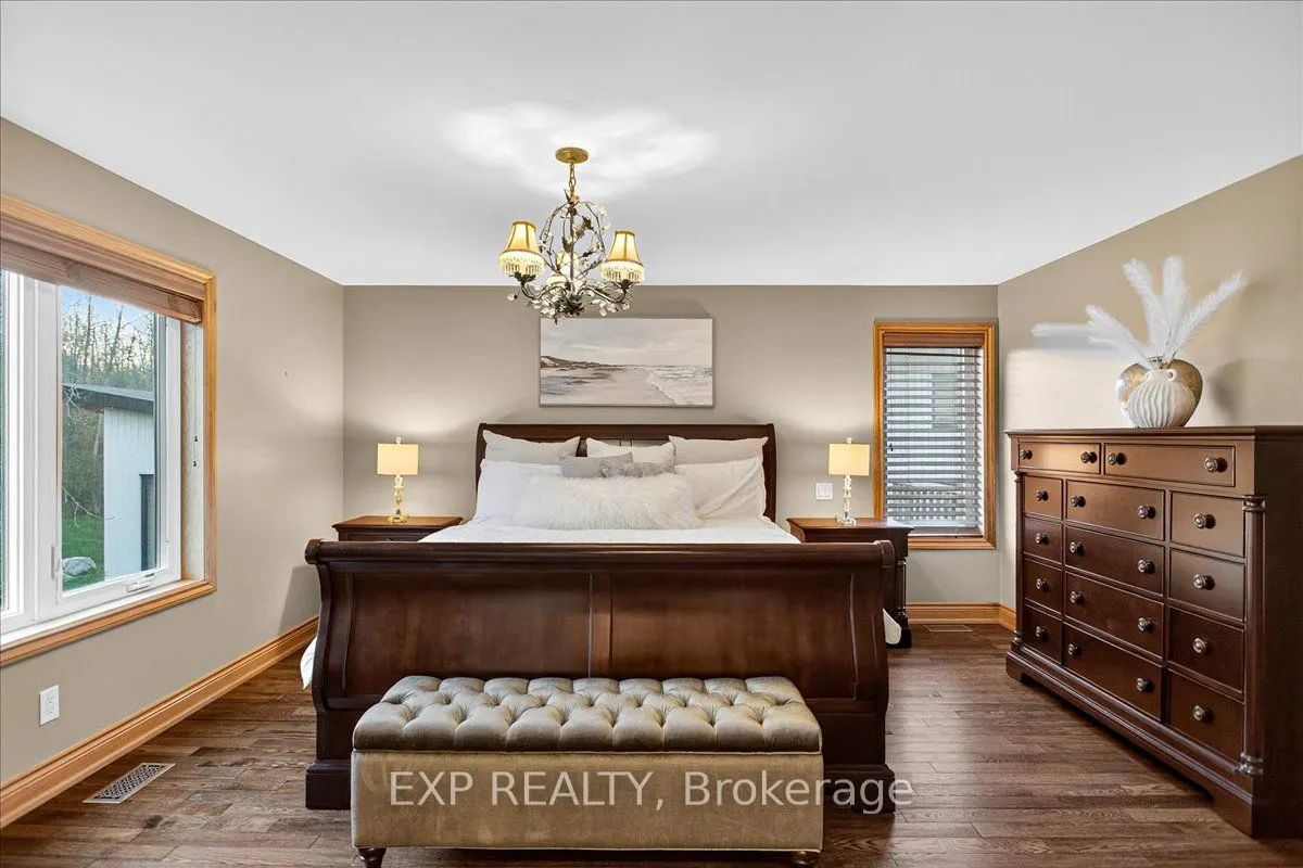 192 Sunset Boulevard