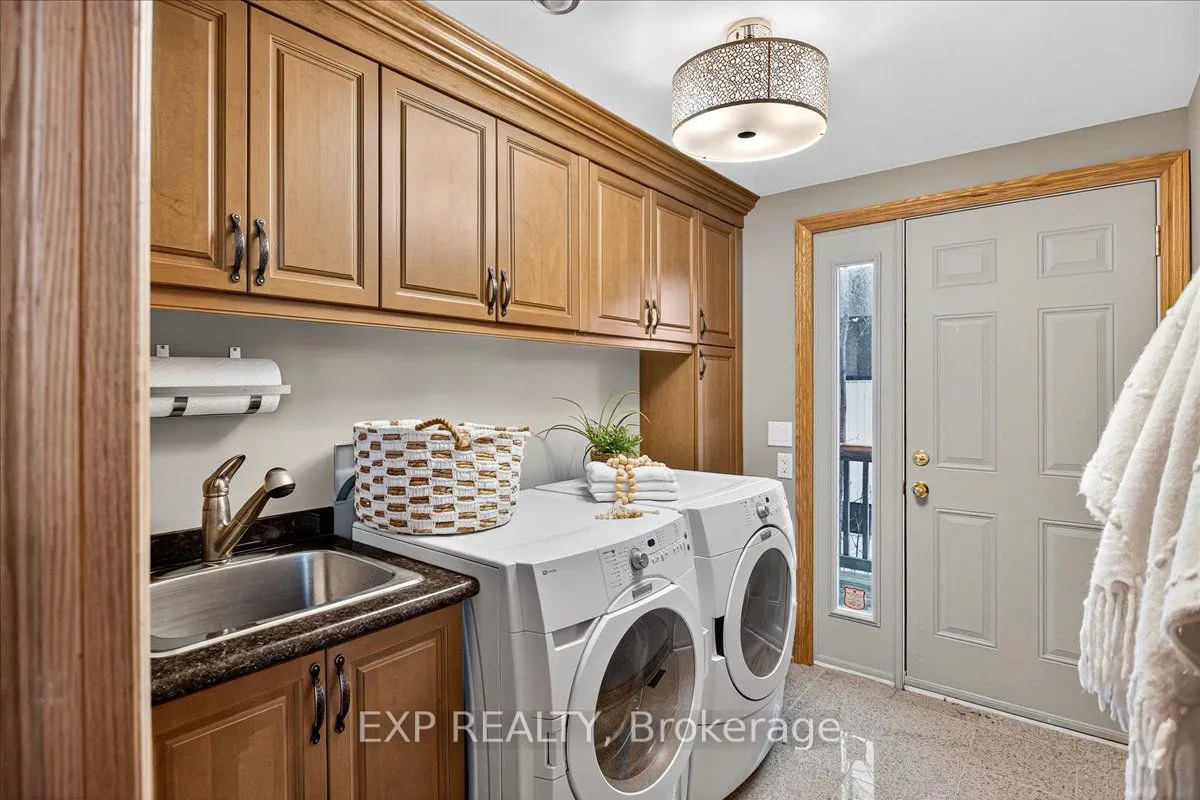 192 Sunset Boulevard