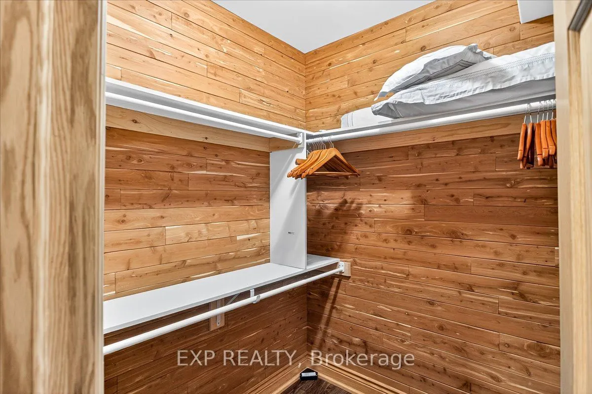 192 Sunset Boulevard