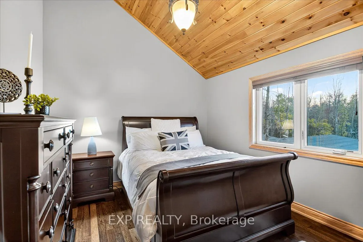 192 Sunset Boulevard