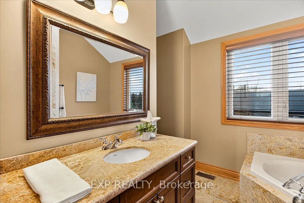 192 Sunset Boulevard